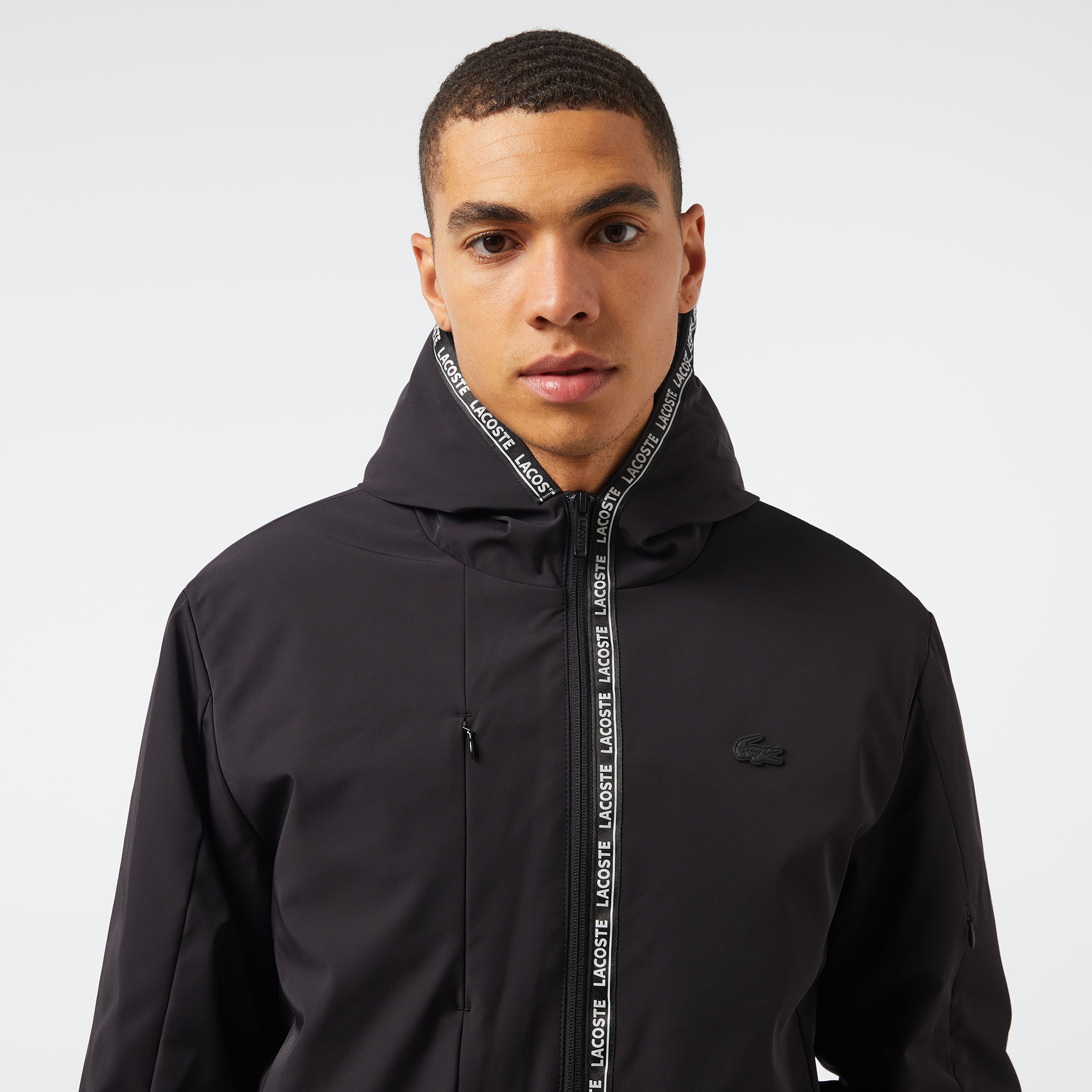 Erkek Regular Fit Kapüşonlu Siyah Mont