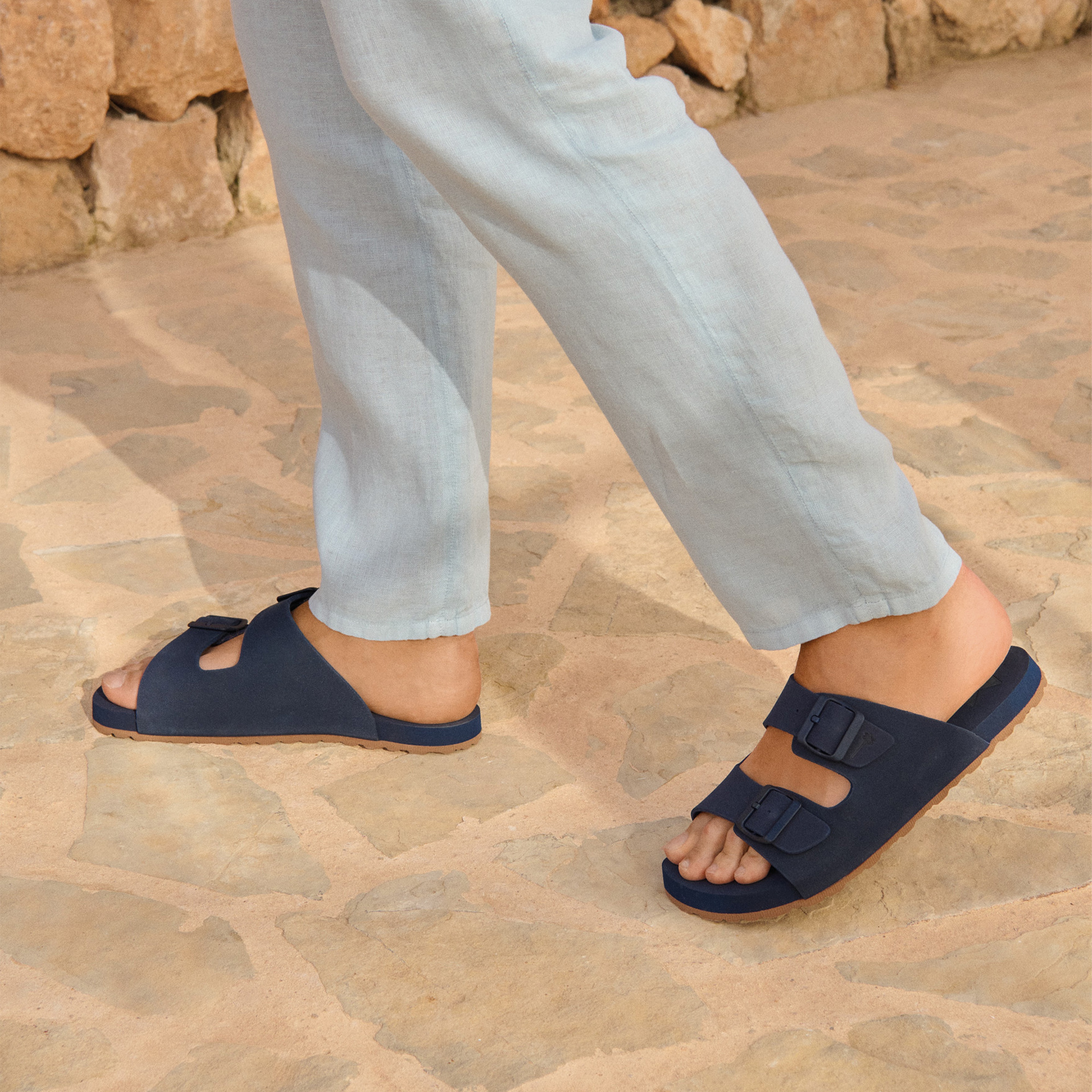 Manebi Unisex Lacivert Ayakkabı