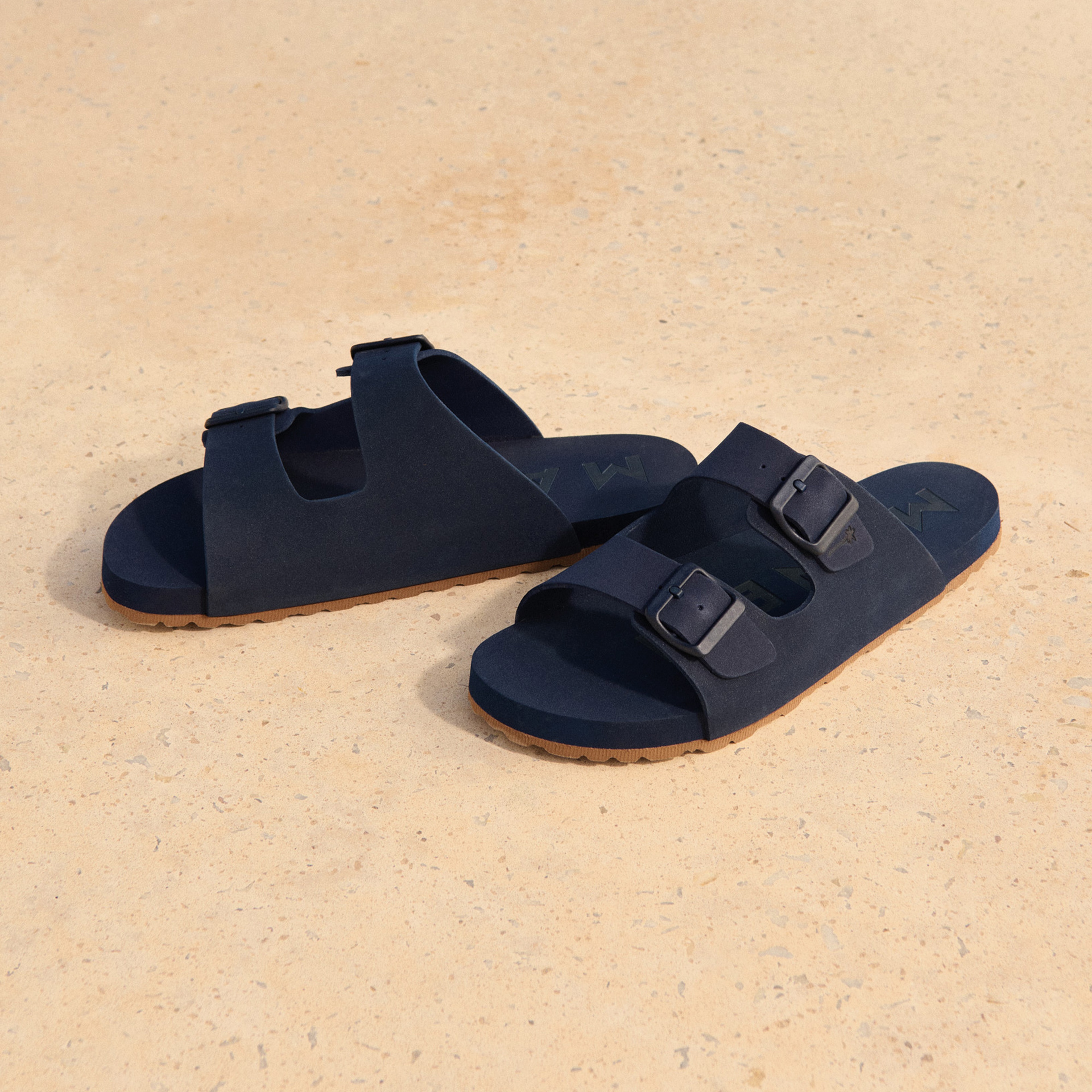 Manebi Unisex Lacivert Ayakkabı