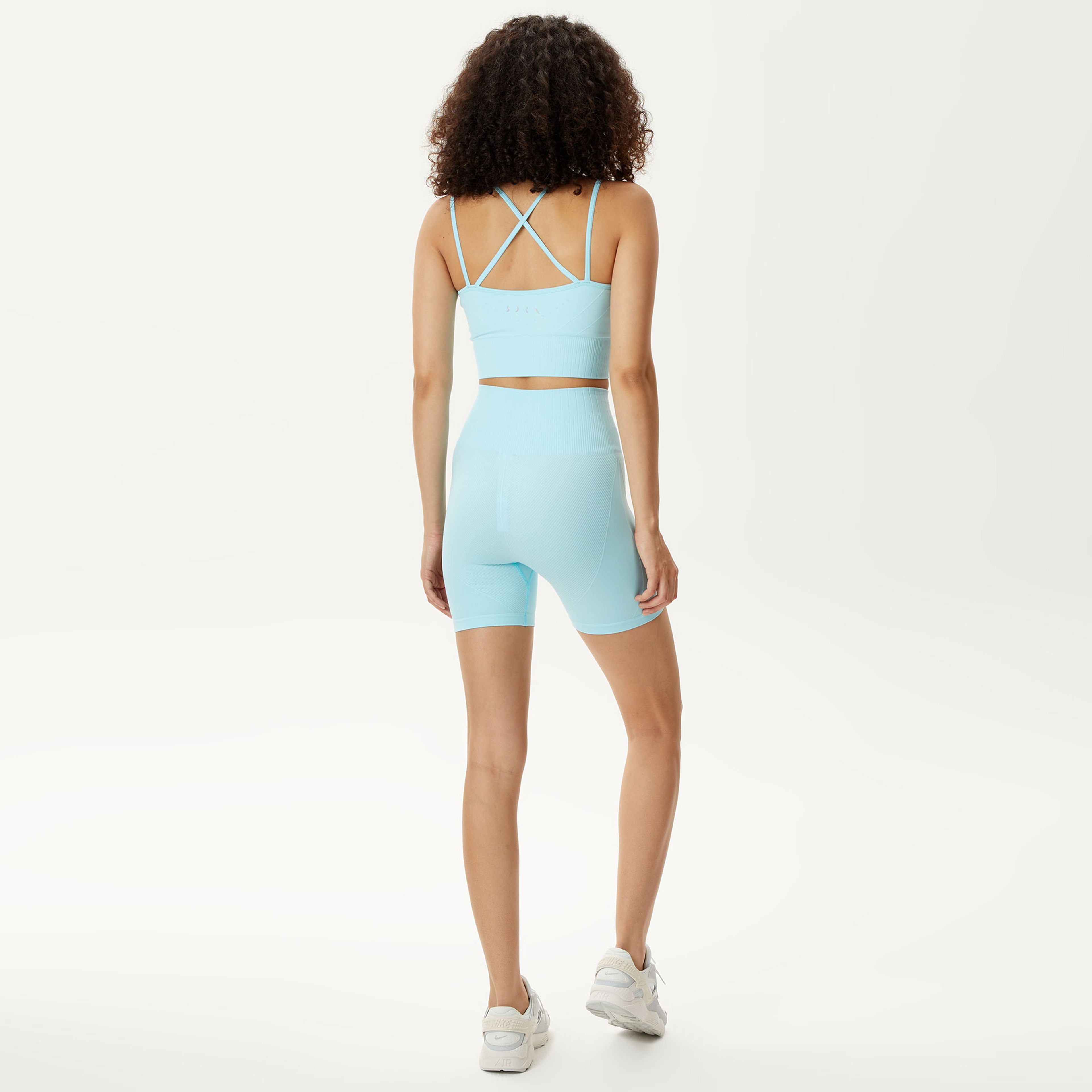 Born Dana Kadın Mavi Şort