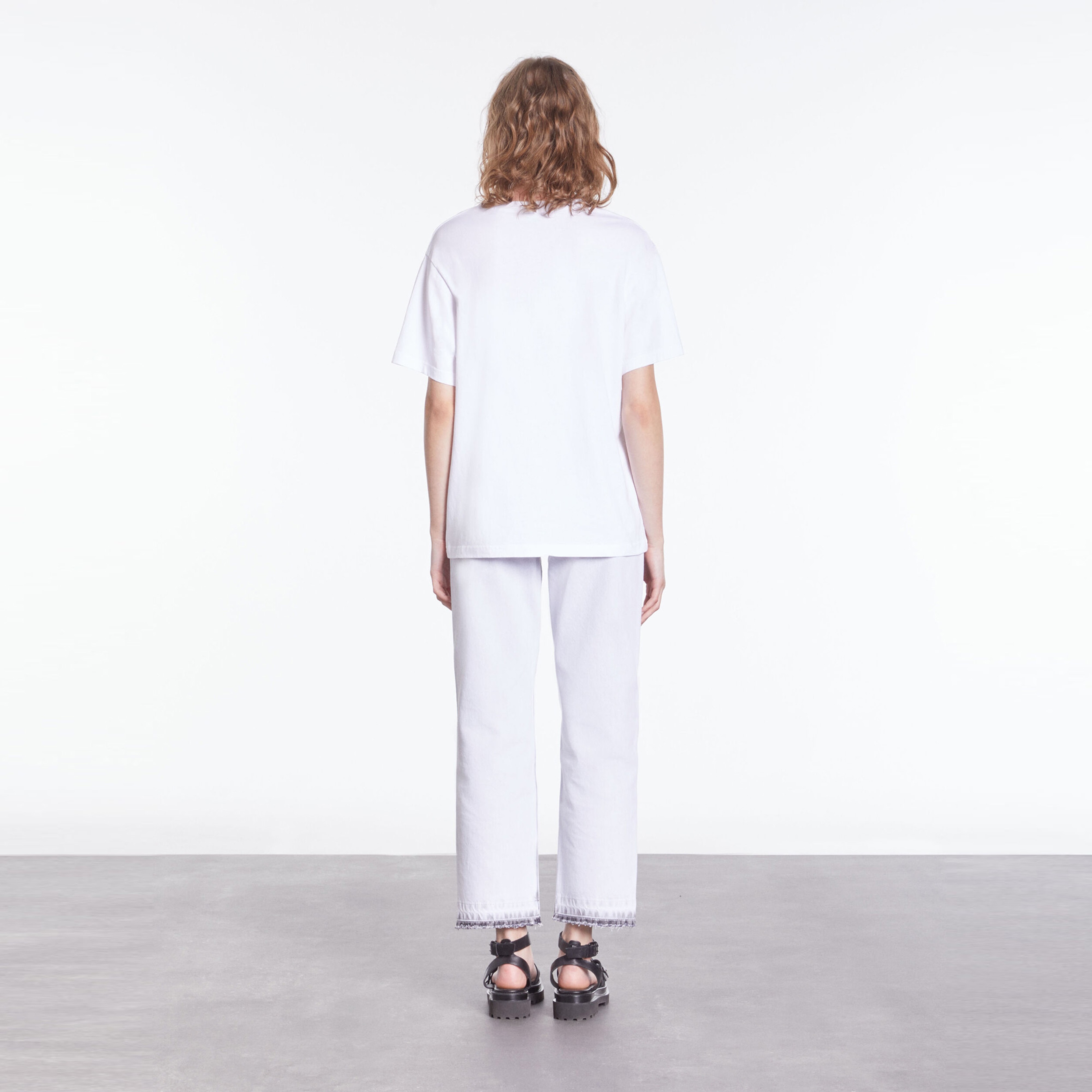 KADIN BİSİKLET YAKA BASKILI BEYAZ T-SHIRT