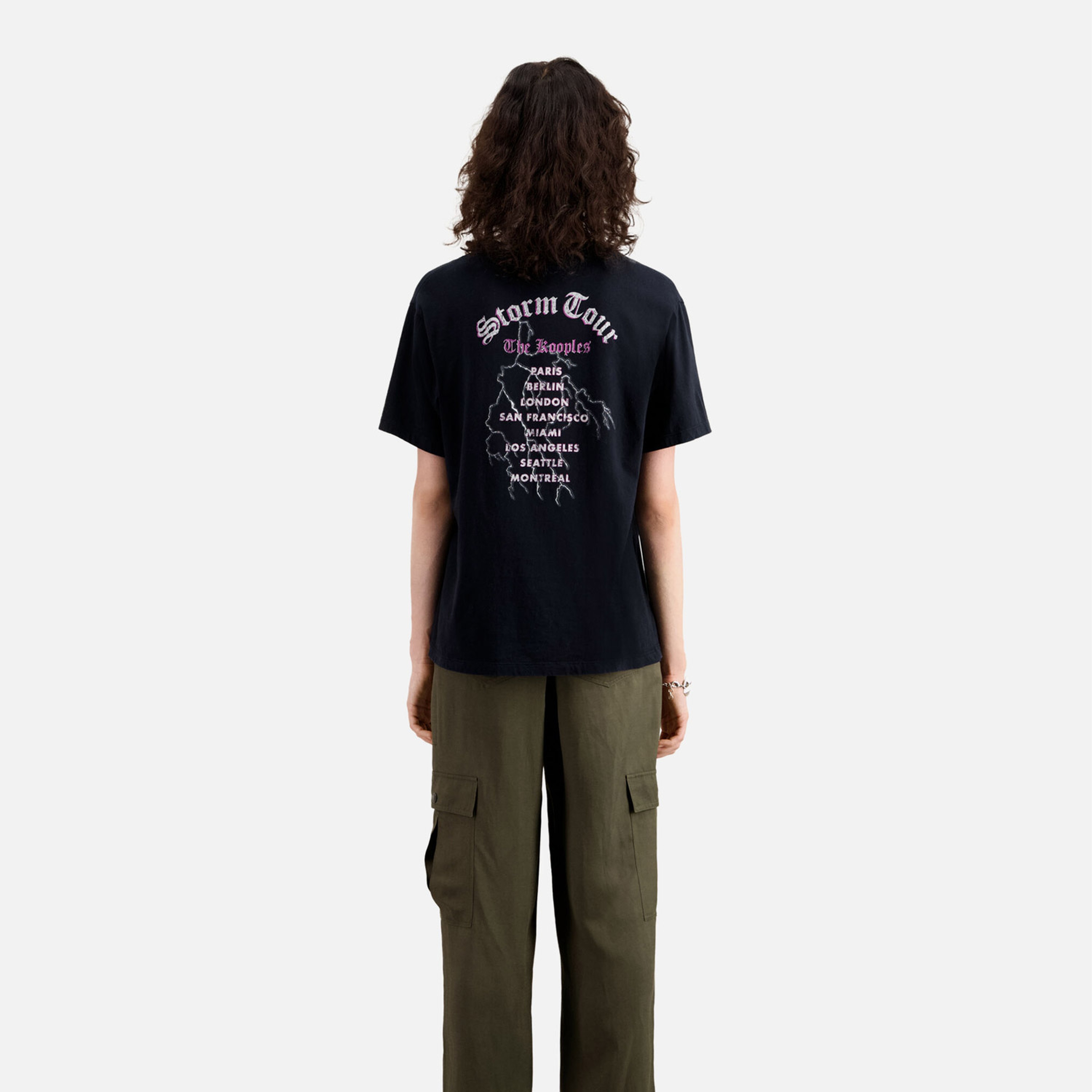 KADIN BASKILI SİYAH T-SHIRT