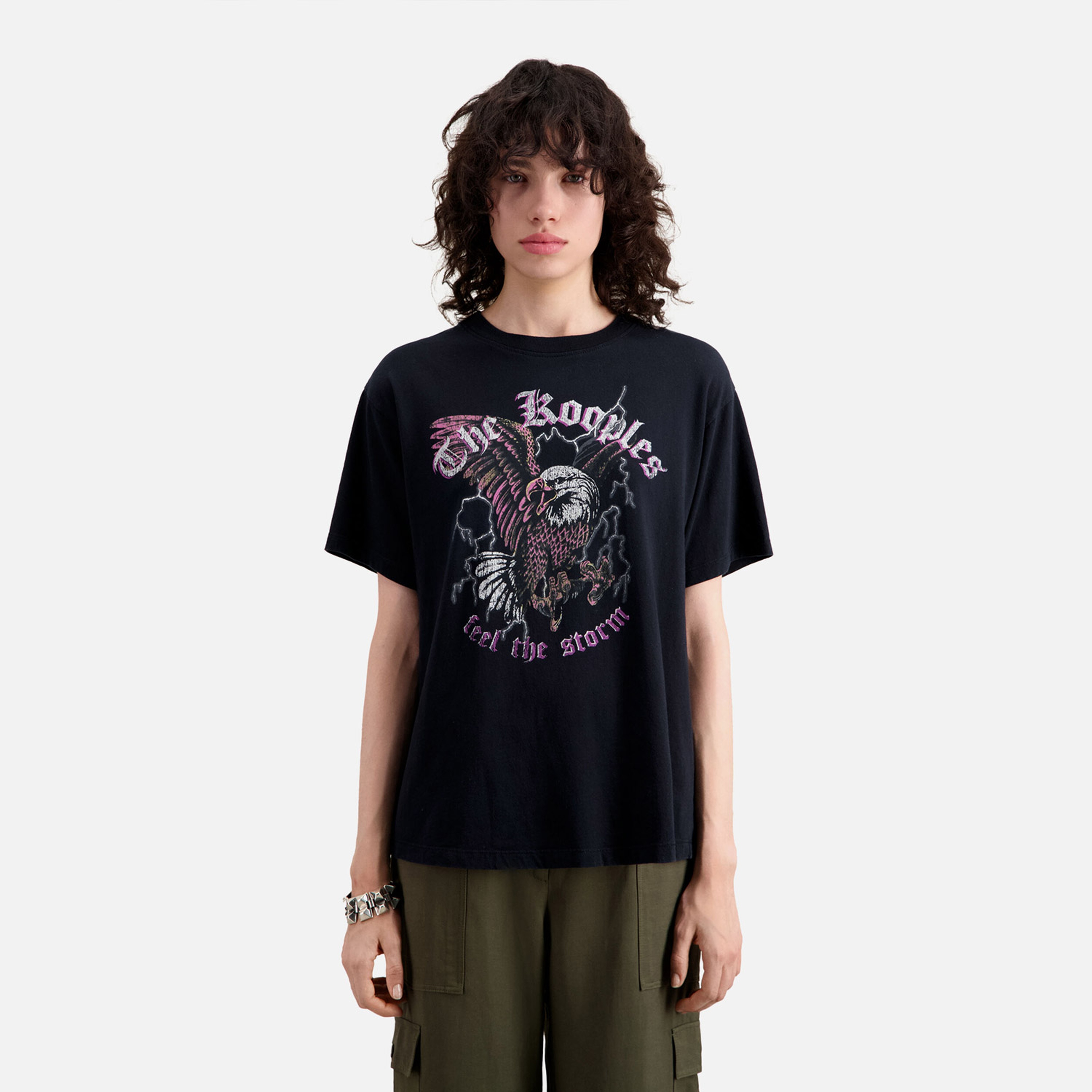 KADIN BASKILI SİYAH T-SHIRT