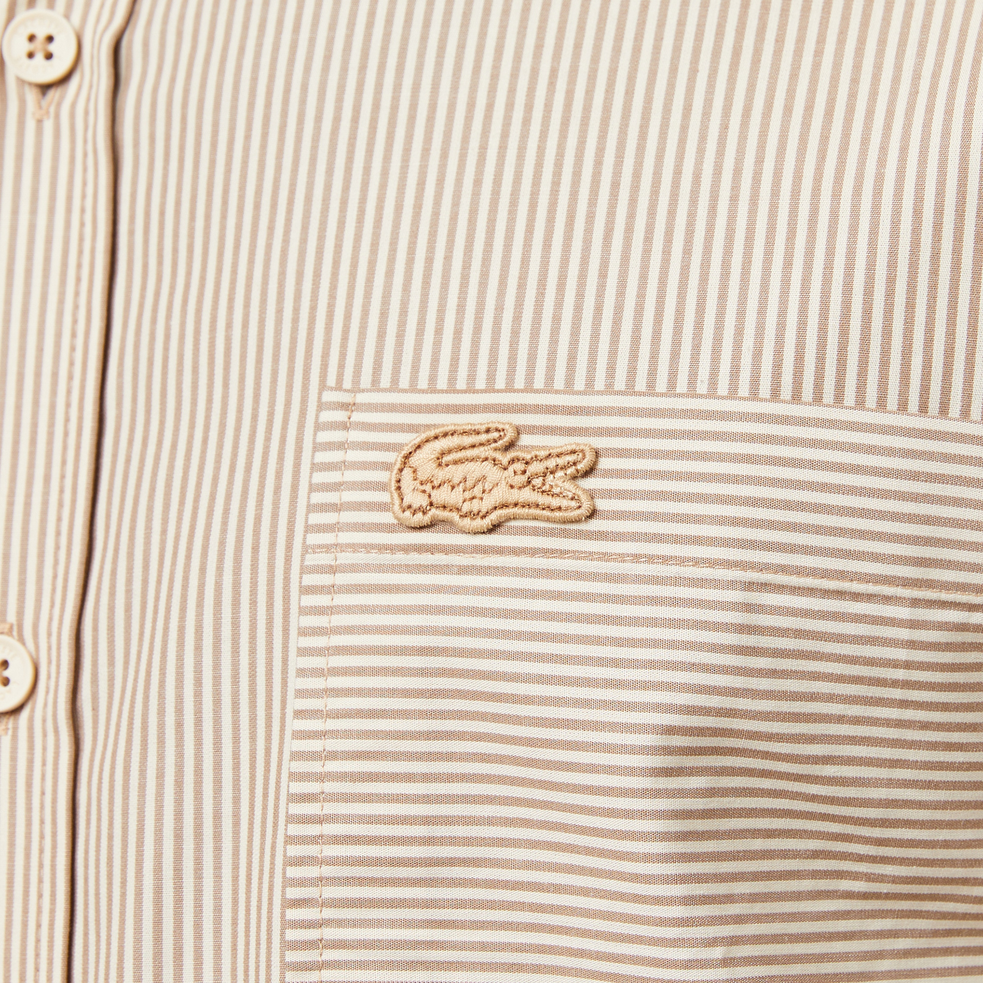Erkek Relaxed Fit Düğmeli Yaka Çizgili Bej Gömlek