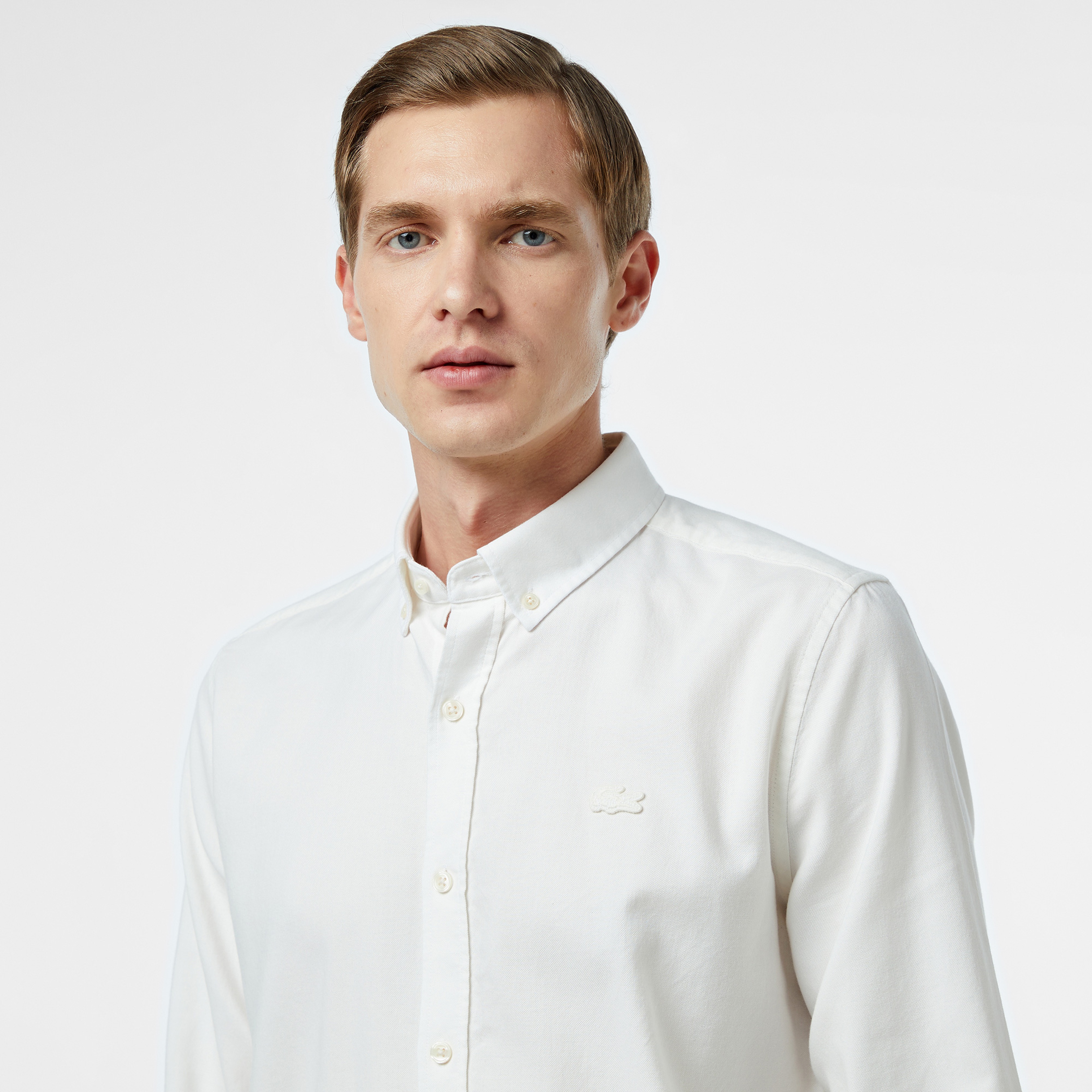 Erkek Slim Fit Düğmeli Yaka Beyaz Gömlek