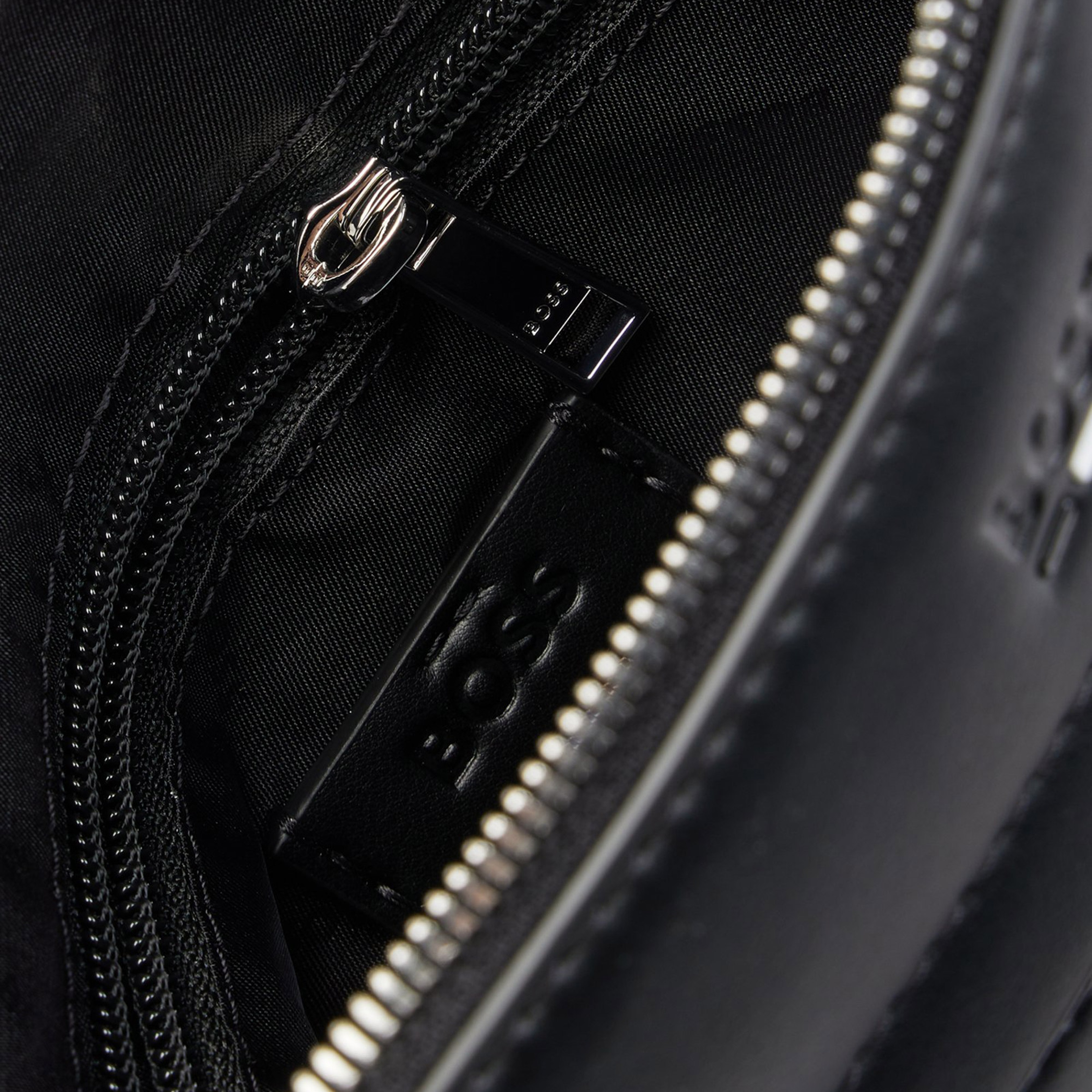 Boss Erkek Siyah Çanta