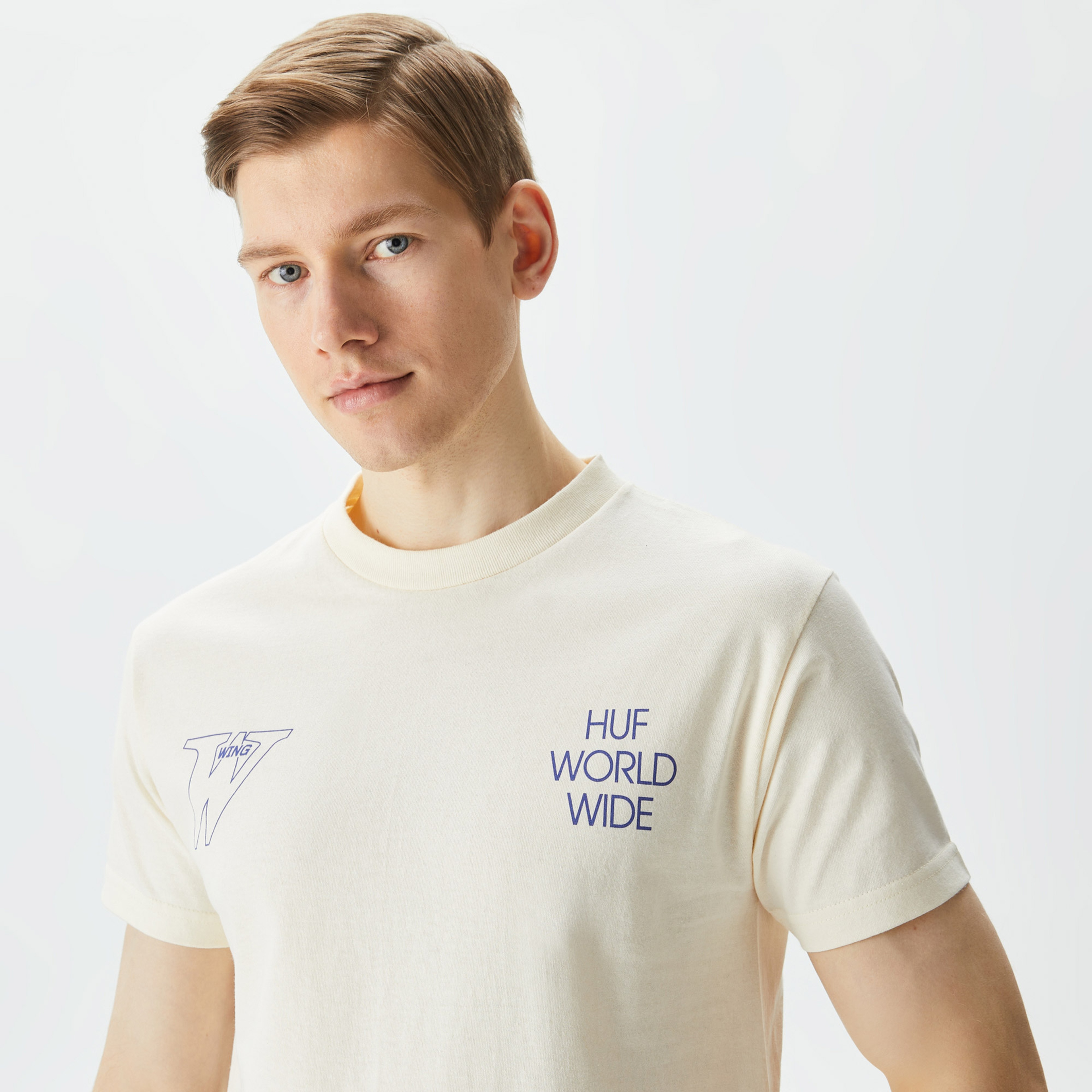 HUF Gundam Wing Heads Erkek Krem T-Shirt