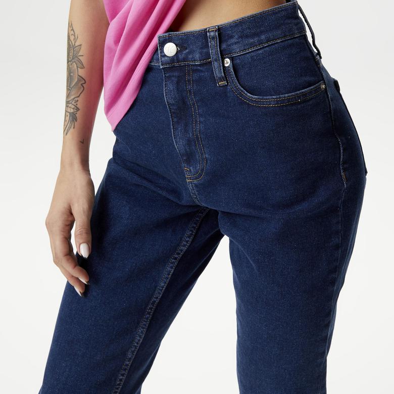 Calvin Klein Jeans Kadın Mavi Jean