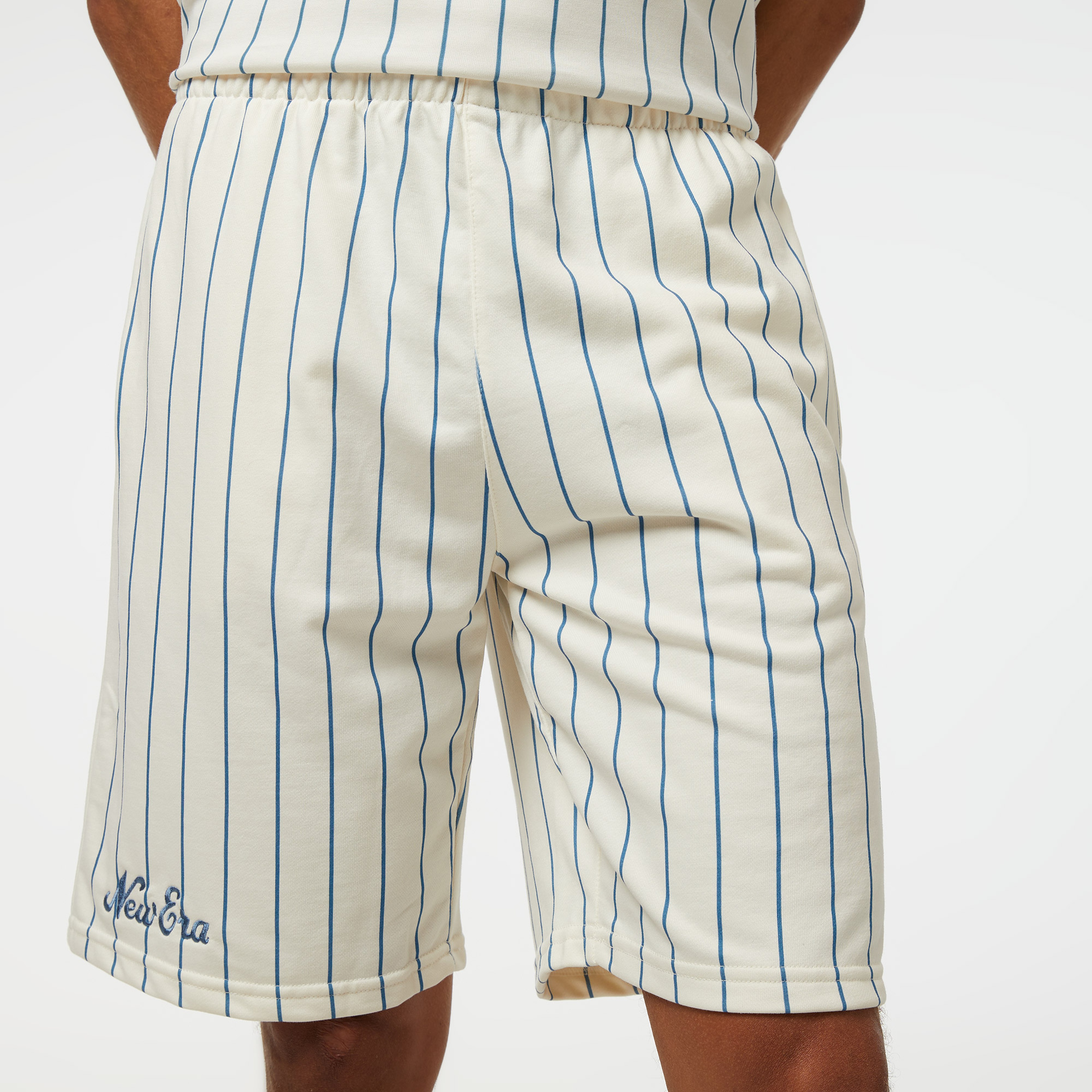 New Era Ne Pinstripe Erkek Siyah Şort