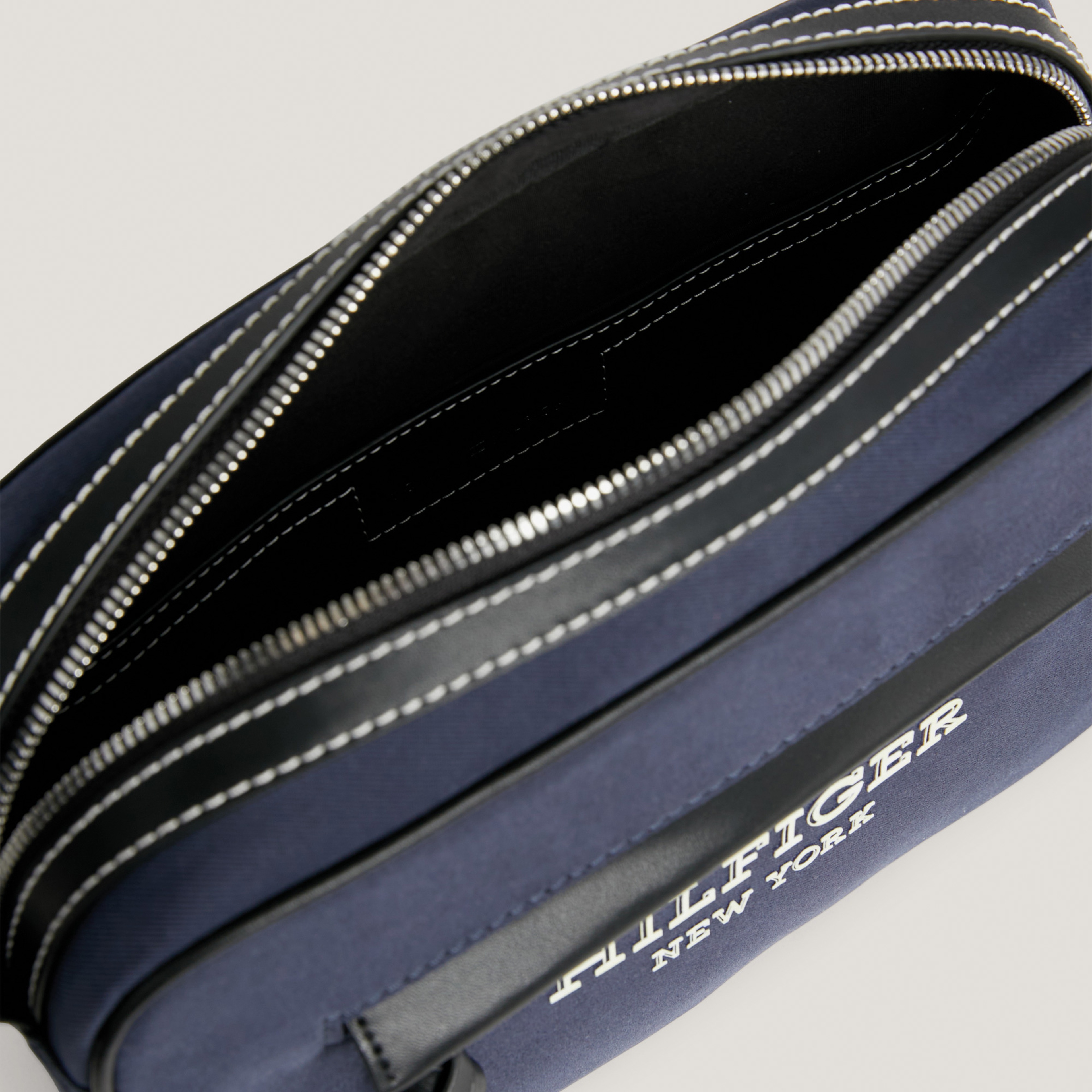 Tommy Hilfiger Prep Classic Camera Bag Erkek Lacivert Omuz Çantası