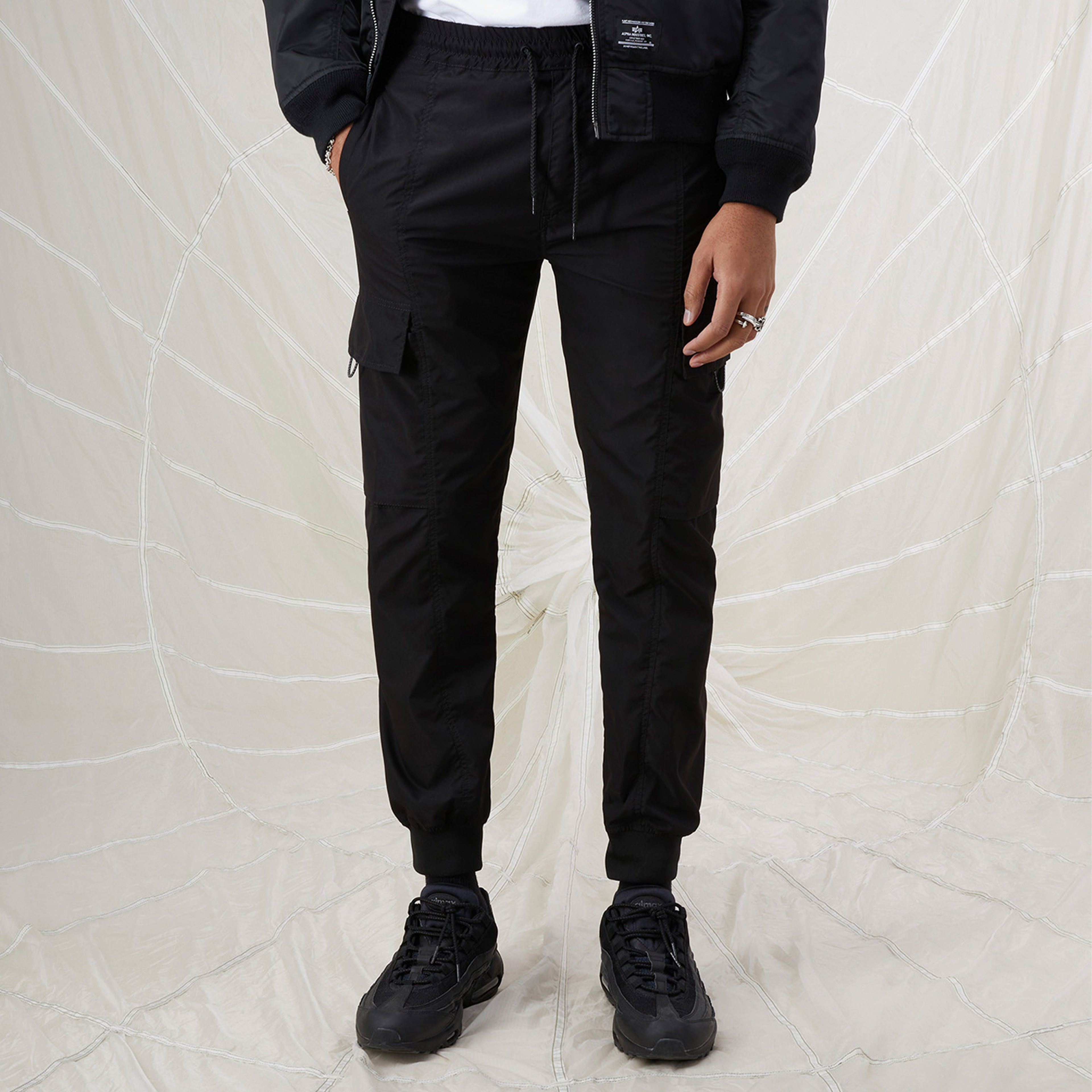 Alpha Industries Slim Fit Erkek Siyah Eşofman Altı