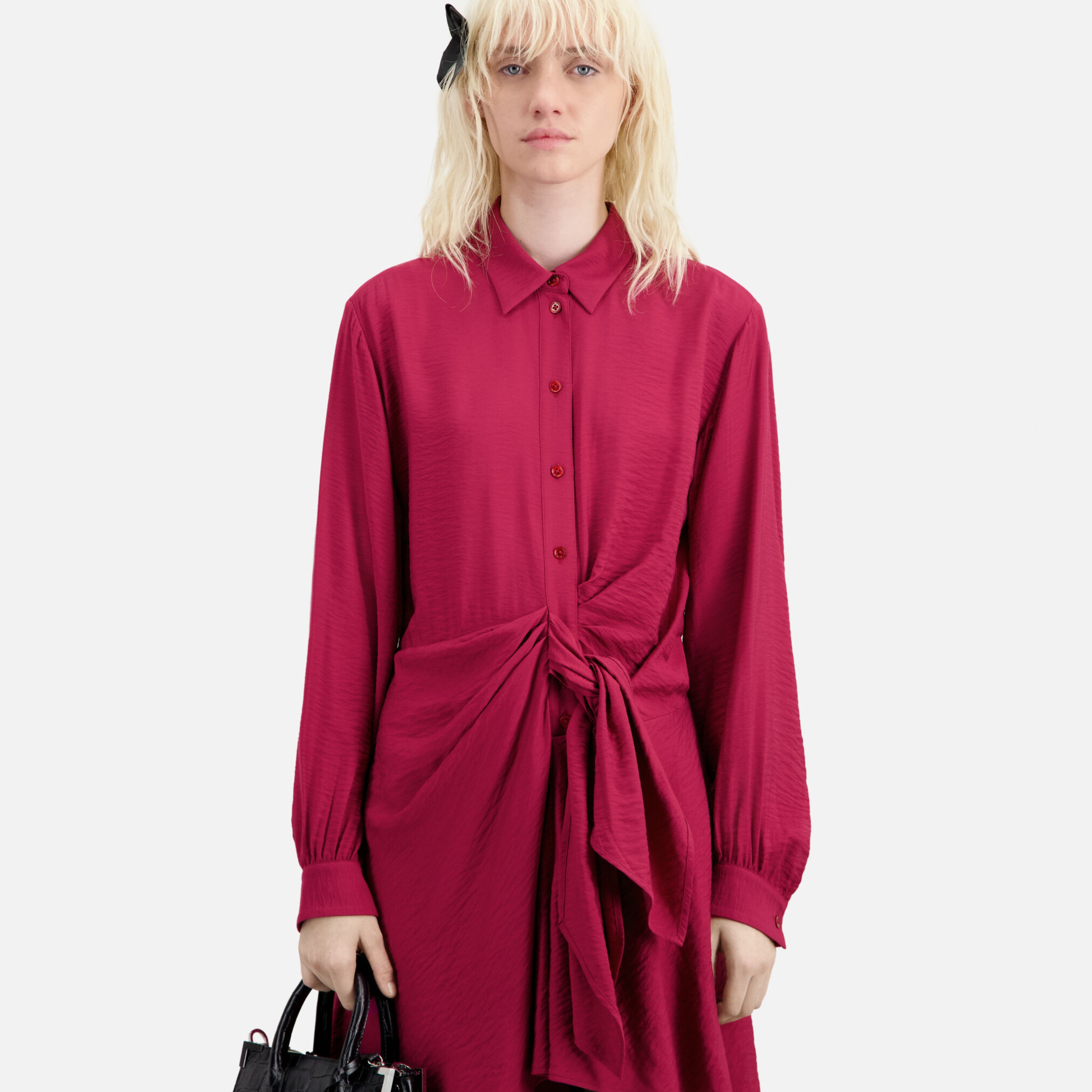 KADIN KIRMIZI ELBİSE