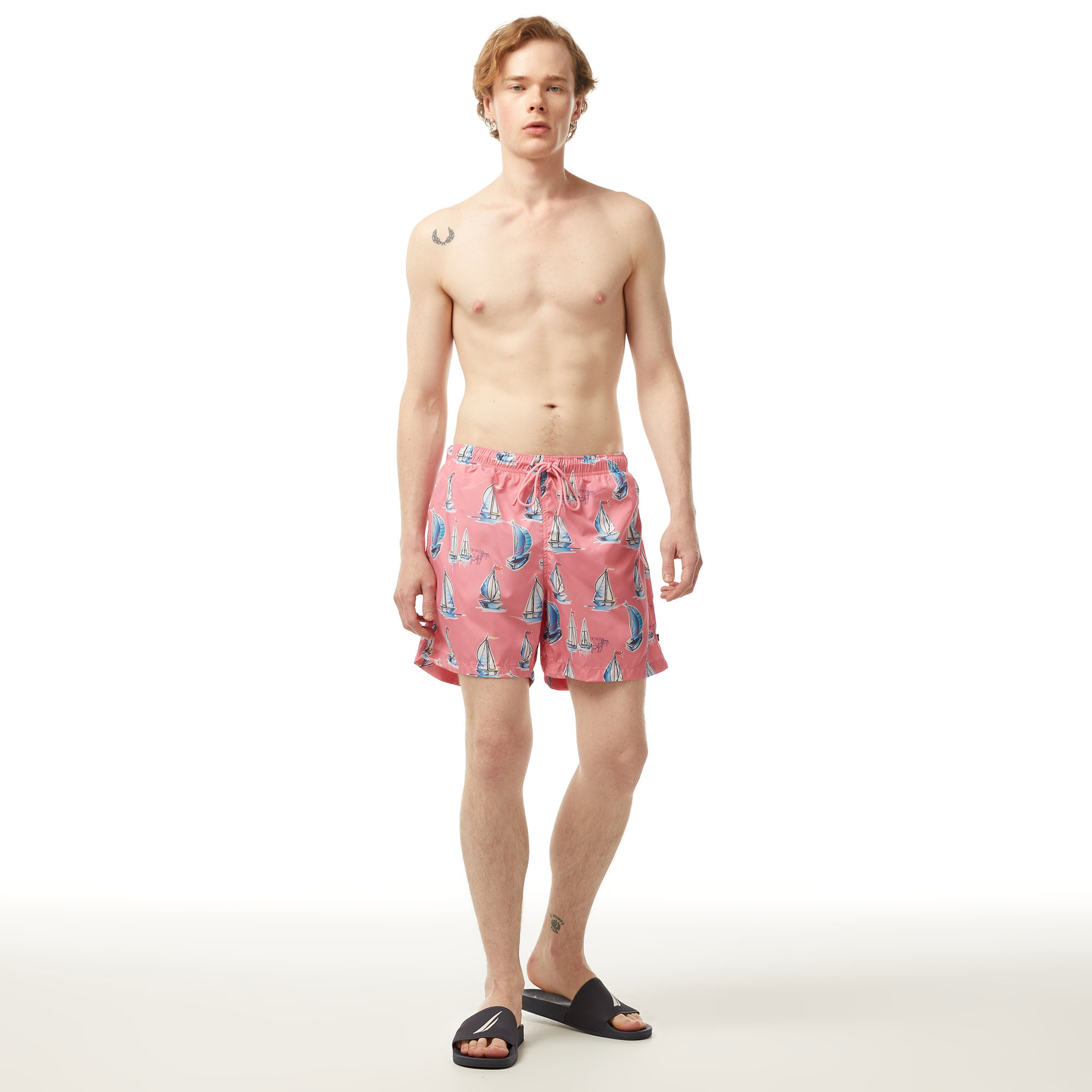 Nautica Erkek Pembe Standart Fit Deniz Şortu