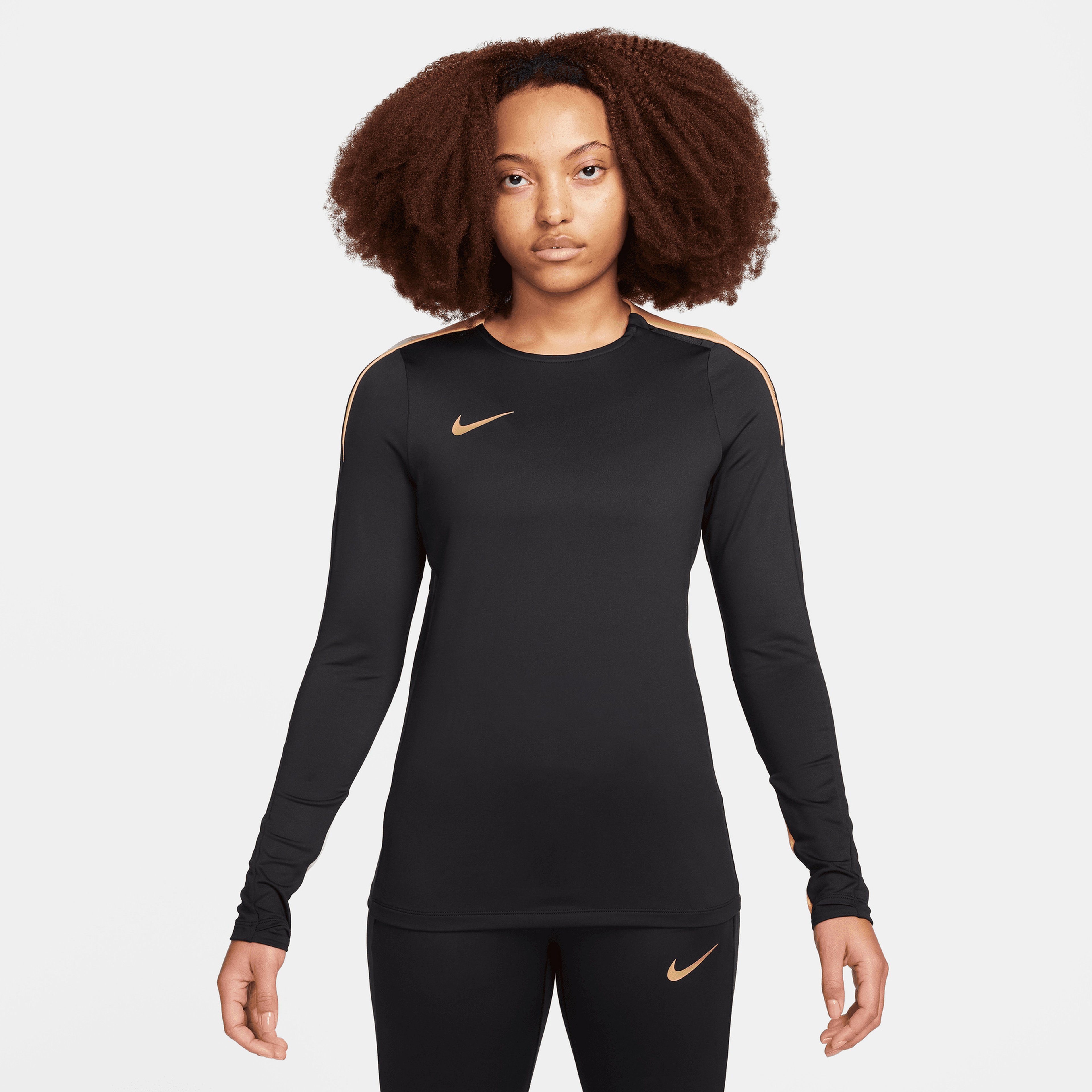 Nike Kadın Siyah Sweatshirt