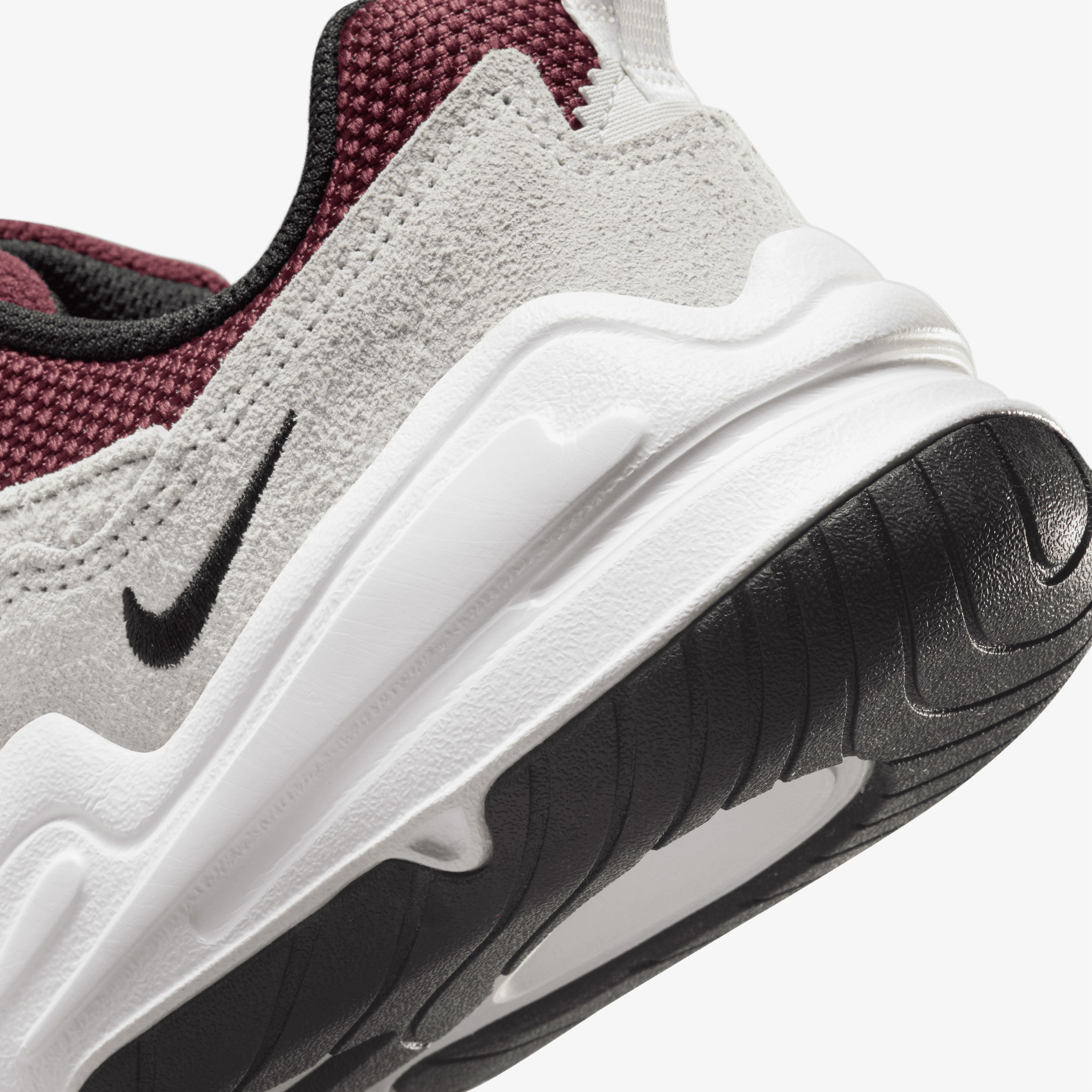 Nike Tech Hera Kadın Gri/Bordo Spor Ayakkabı