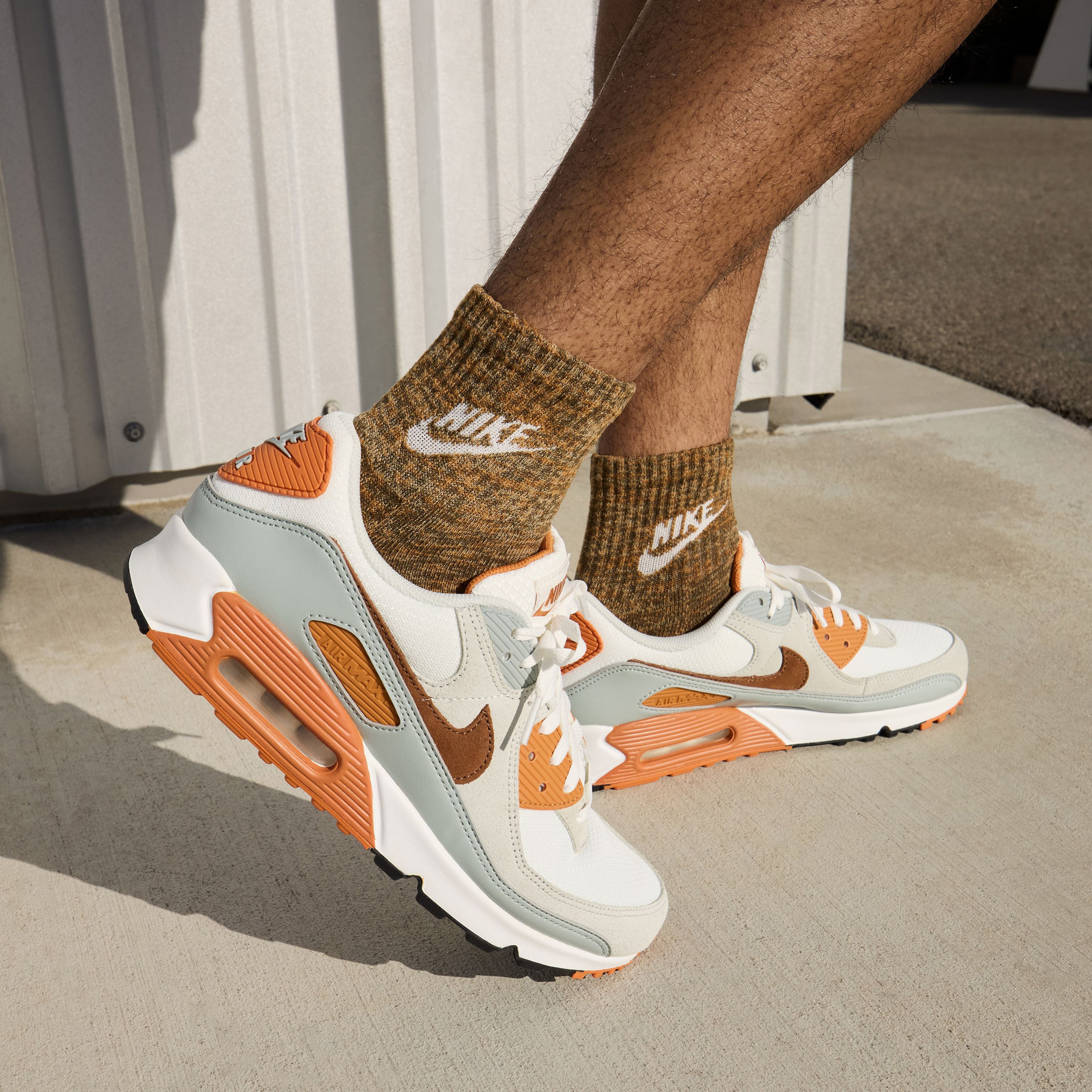 Nike Air Max 90 Erkek Beyaz Sneaker