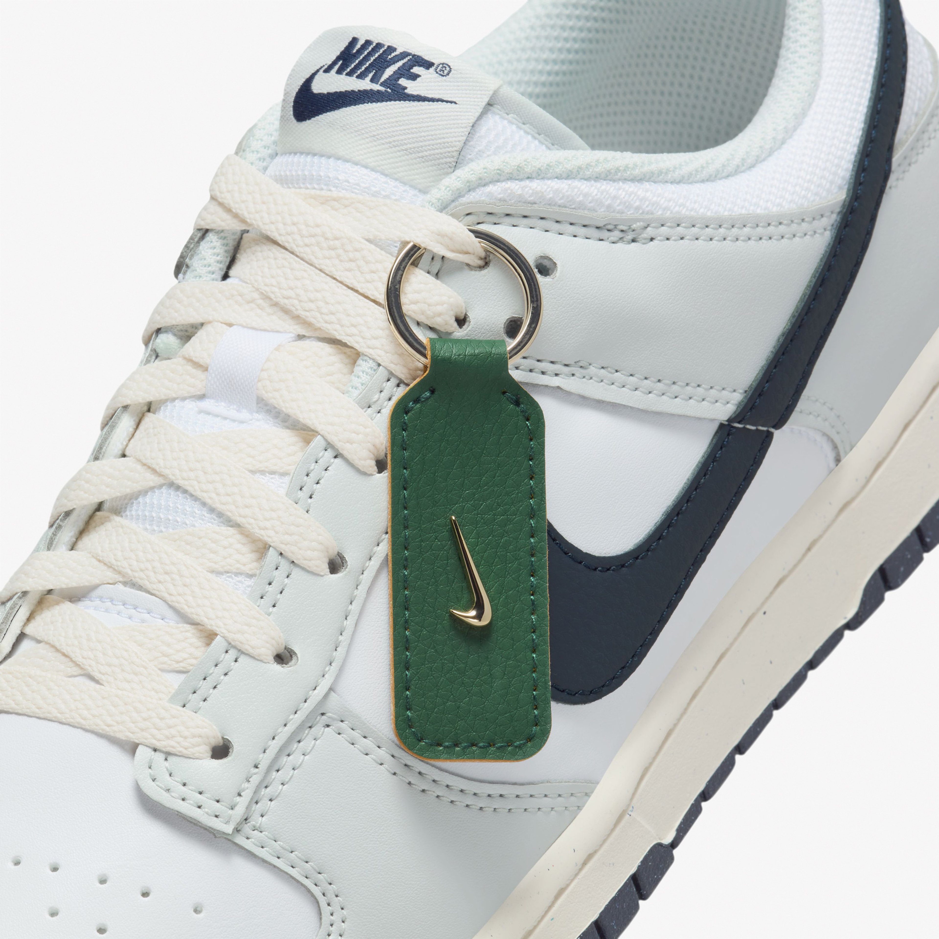 Nike Dunk Low Erkek Beyaz Sneaker