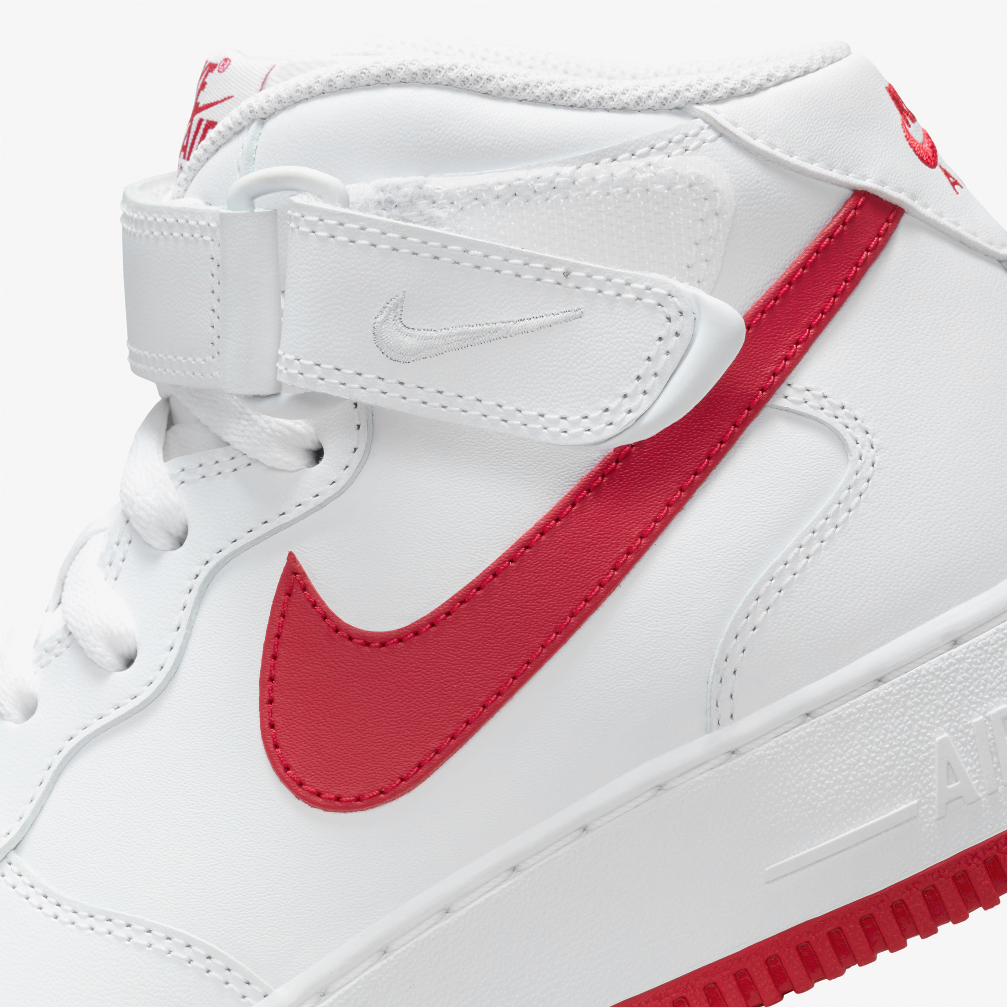 Nike Air Force 1 07 Mid Kadın Beyaz Sneaker36DD9625| Occasion