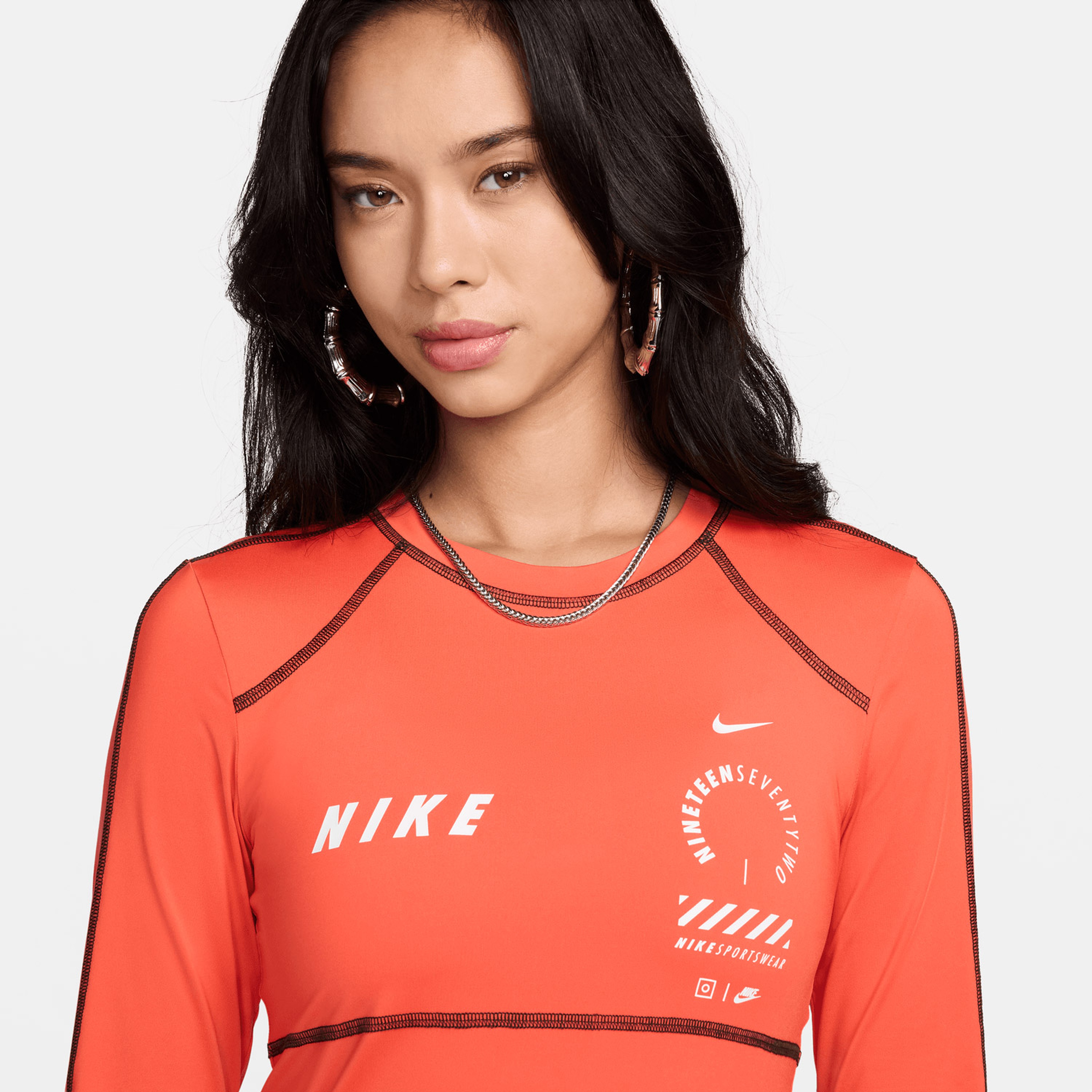 Nike Sportswear Kadın Kırmızı T-Shirt
