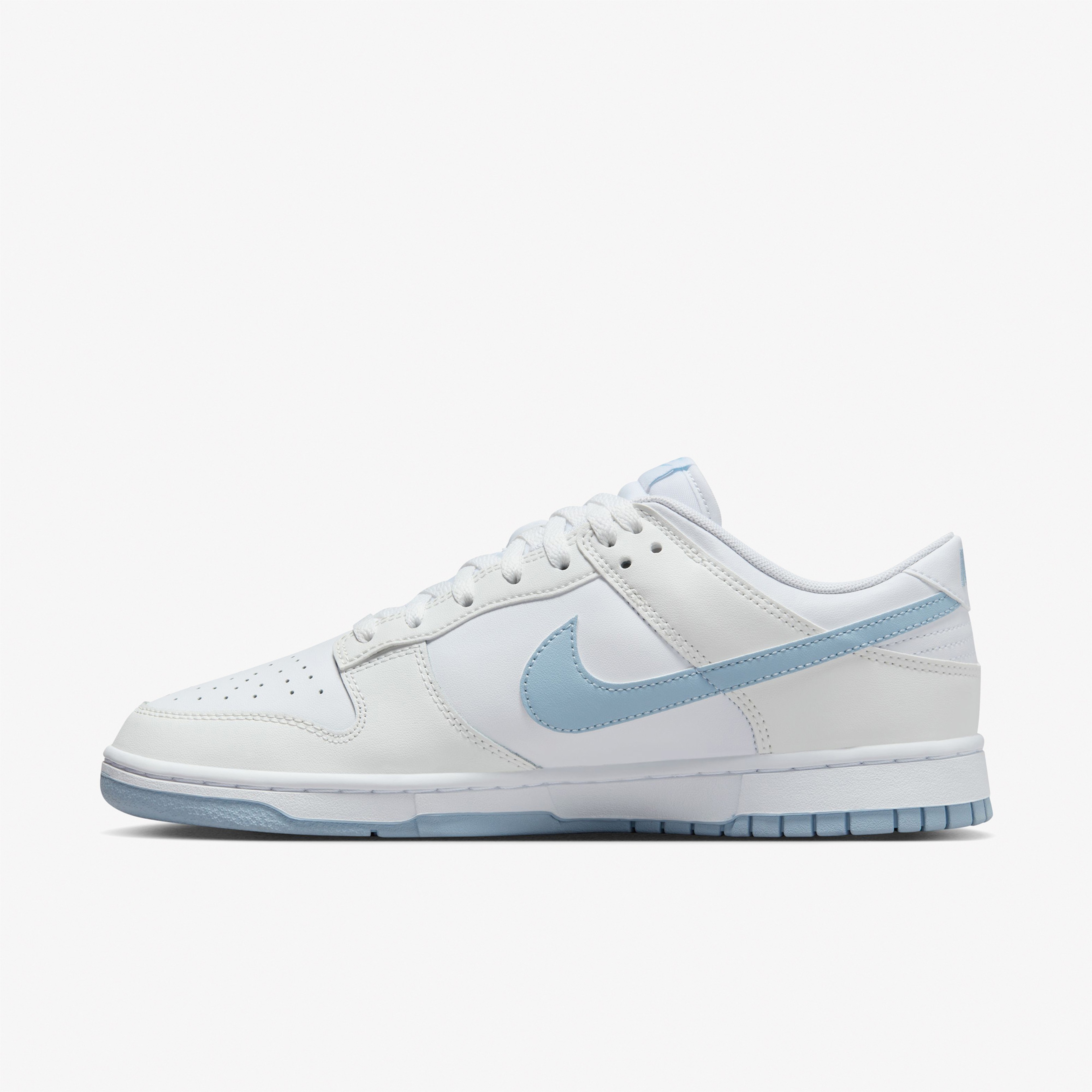 Nike Dunk Low Retro Erkek Beyaz Sneaker