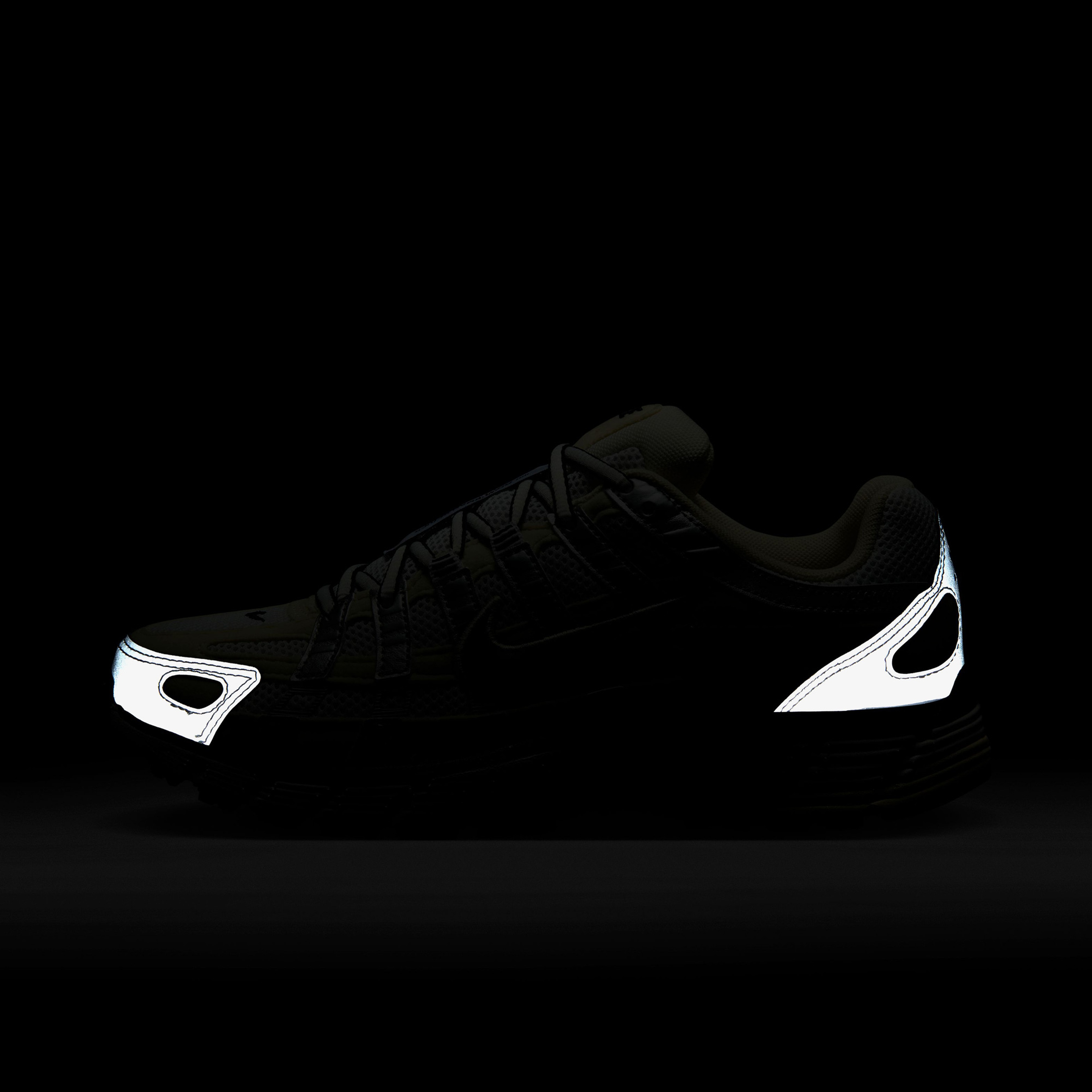 Nike P-6000 Kadın Krem Spor Ayakkabı