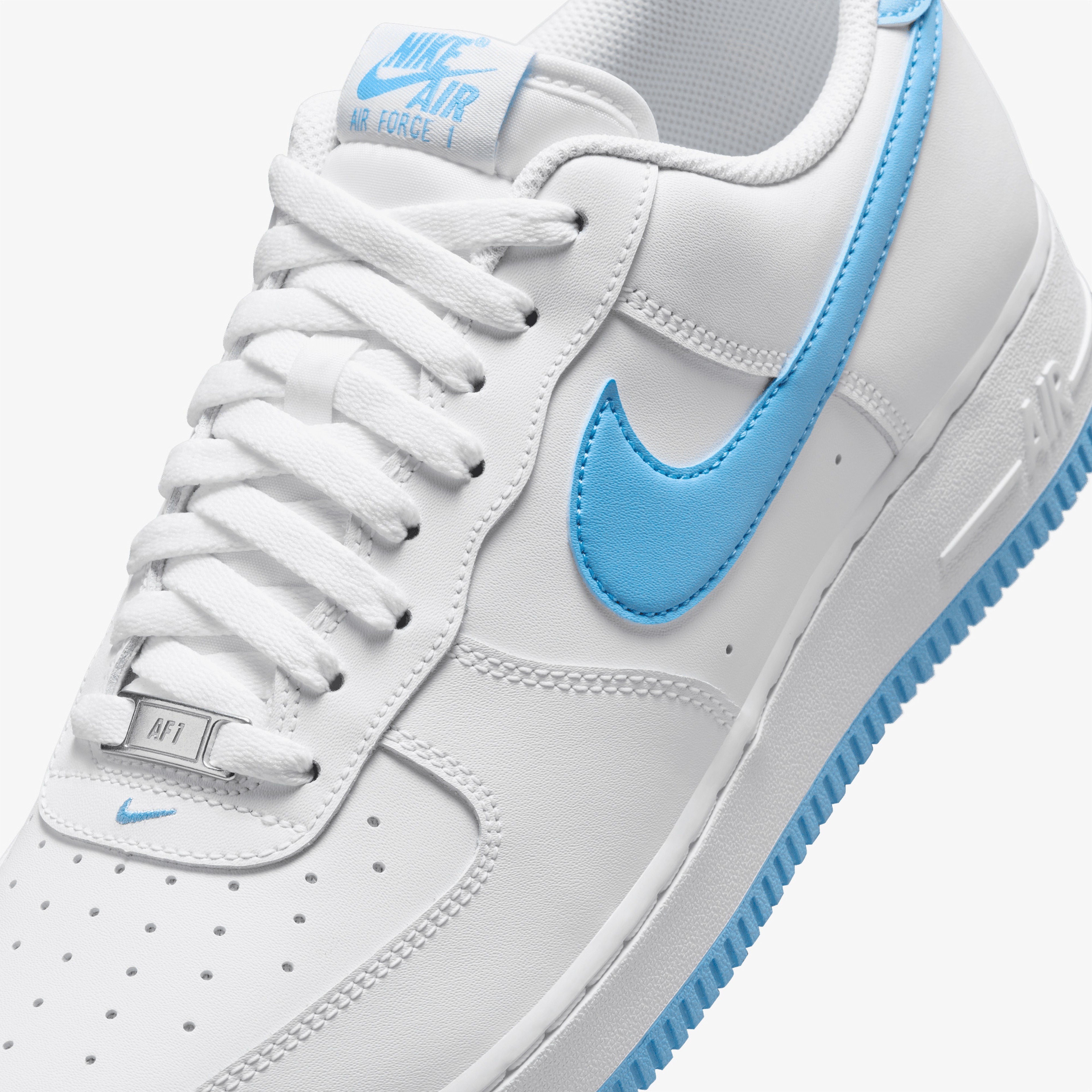 Nike Air Force 1 07 Erkek Beyaz Sneaker