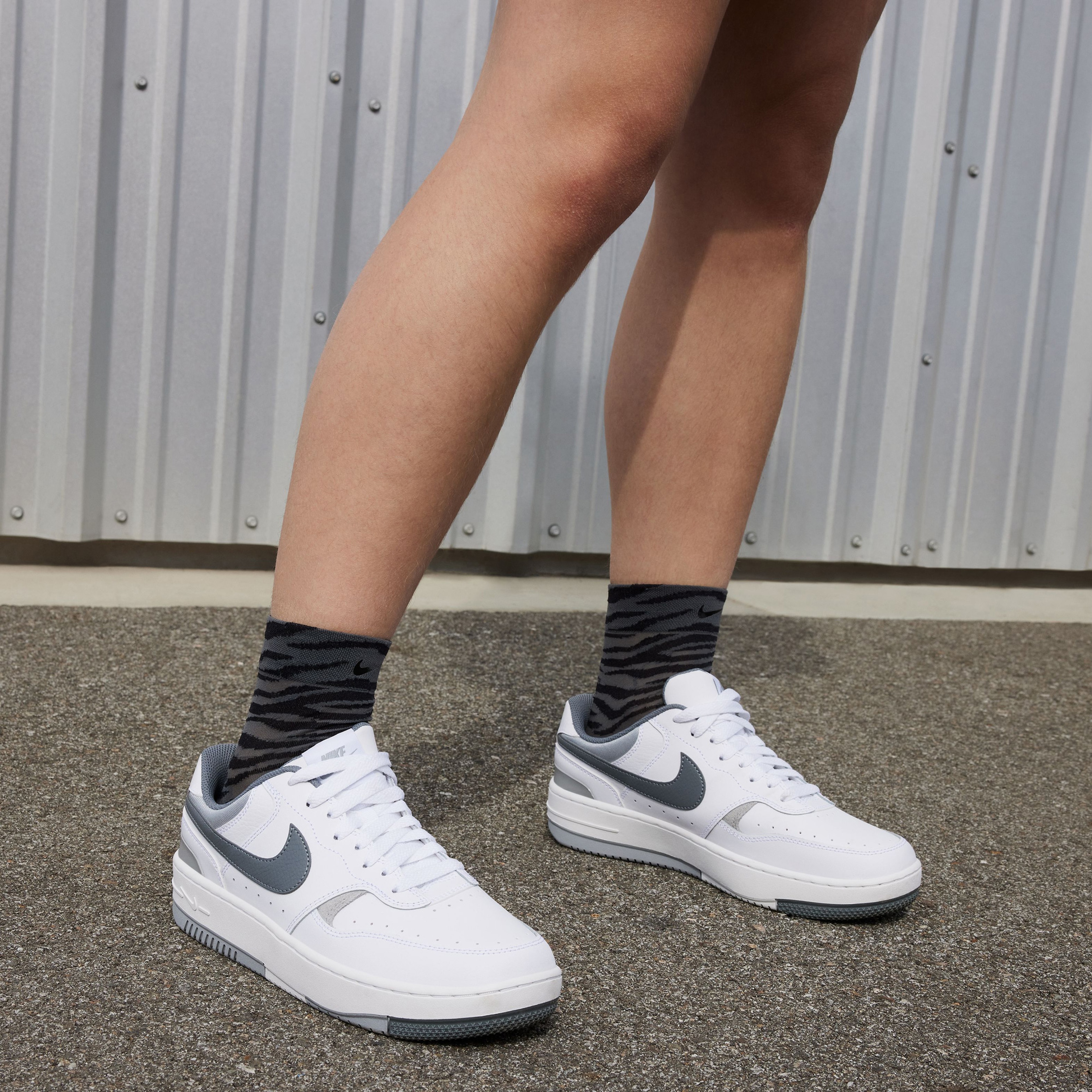 Nike Gamma Force Kadın Beyaz Sneaker