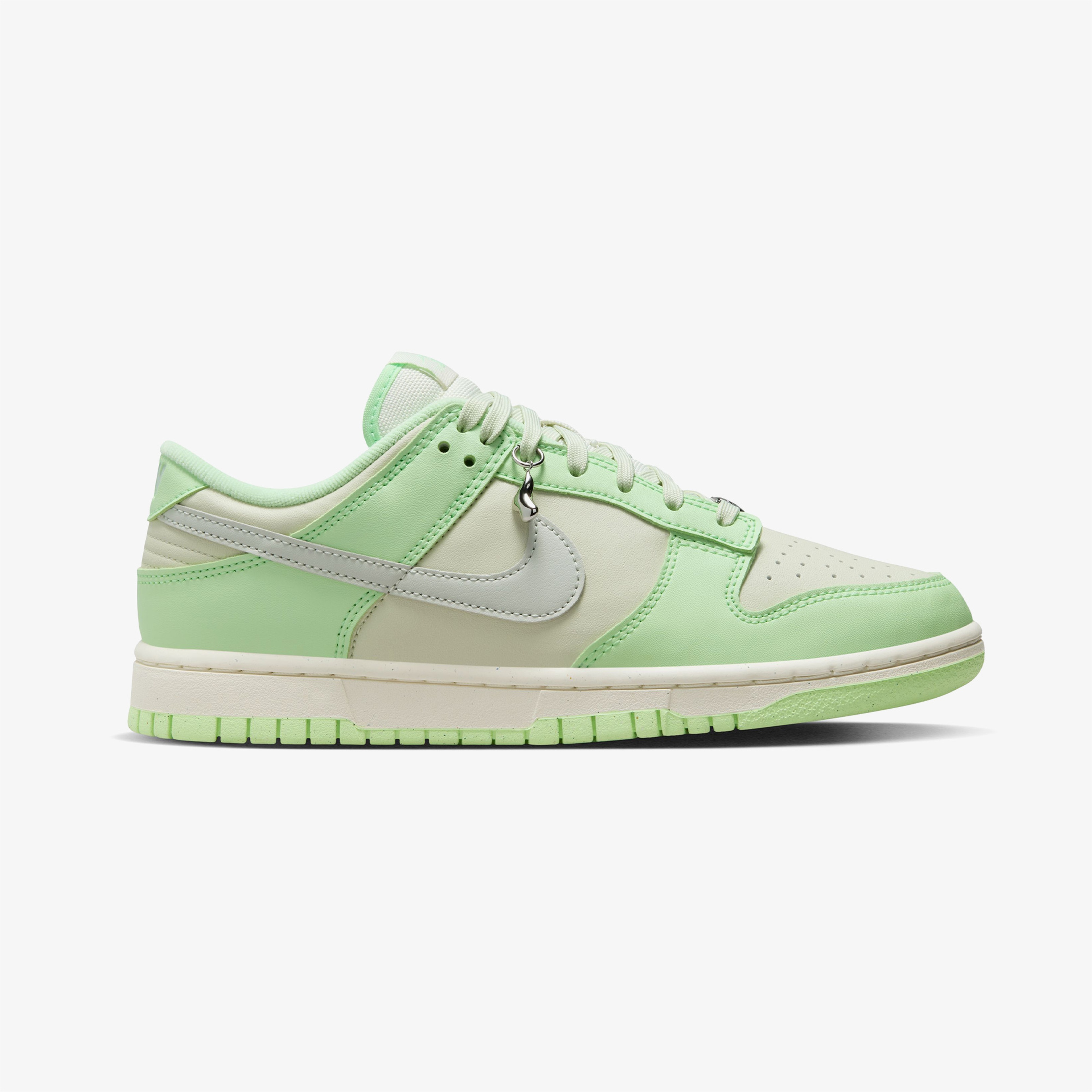 Nike Dunk Low Next Nature SE Kadın Yeşil Sneaker