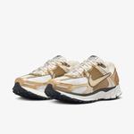 Nike Zoom Vomero 5 Gold Kadın Altın Sneaker