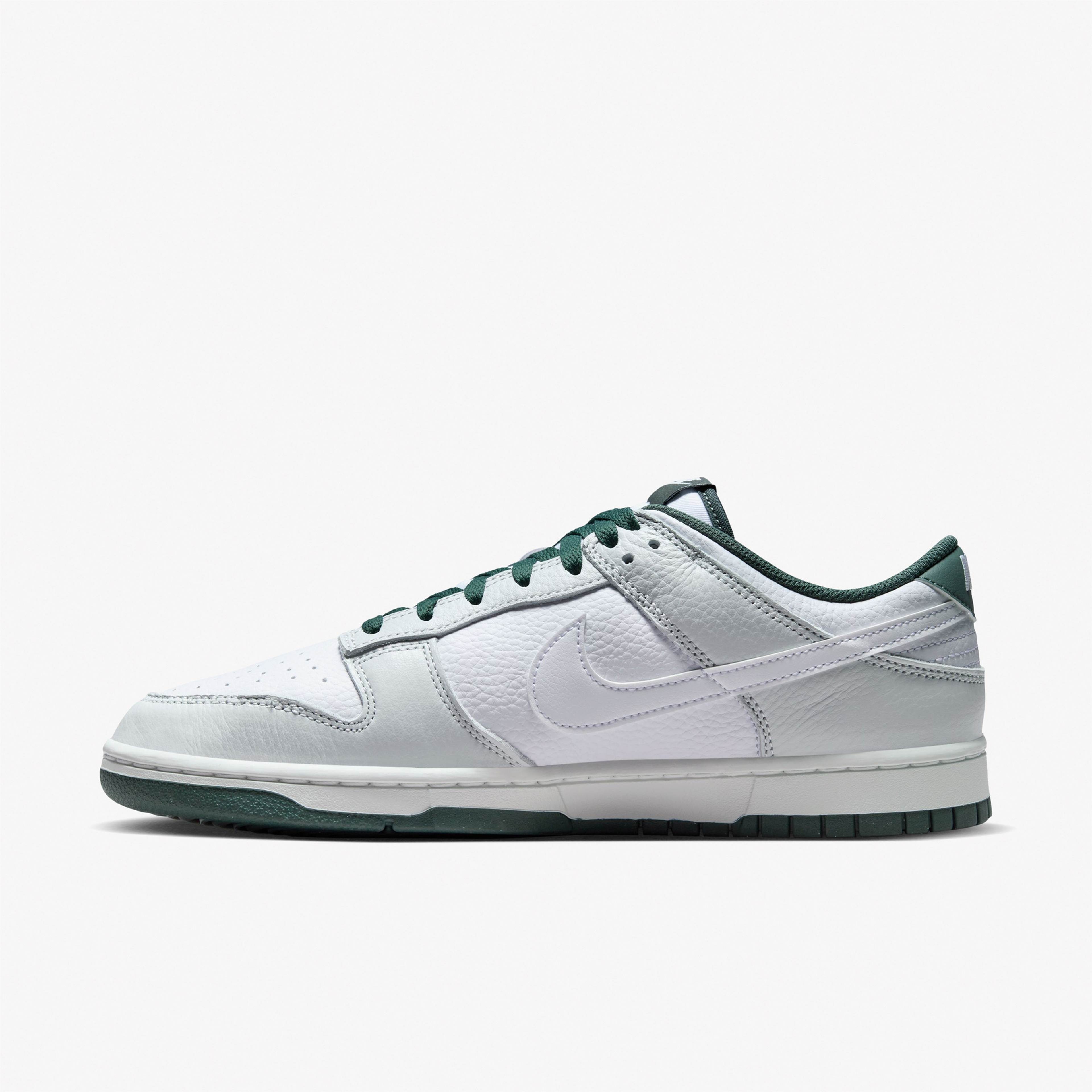 Nike Dunk Low Retro SE Erkek Beyaz Sneaker
