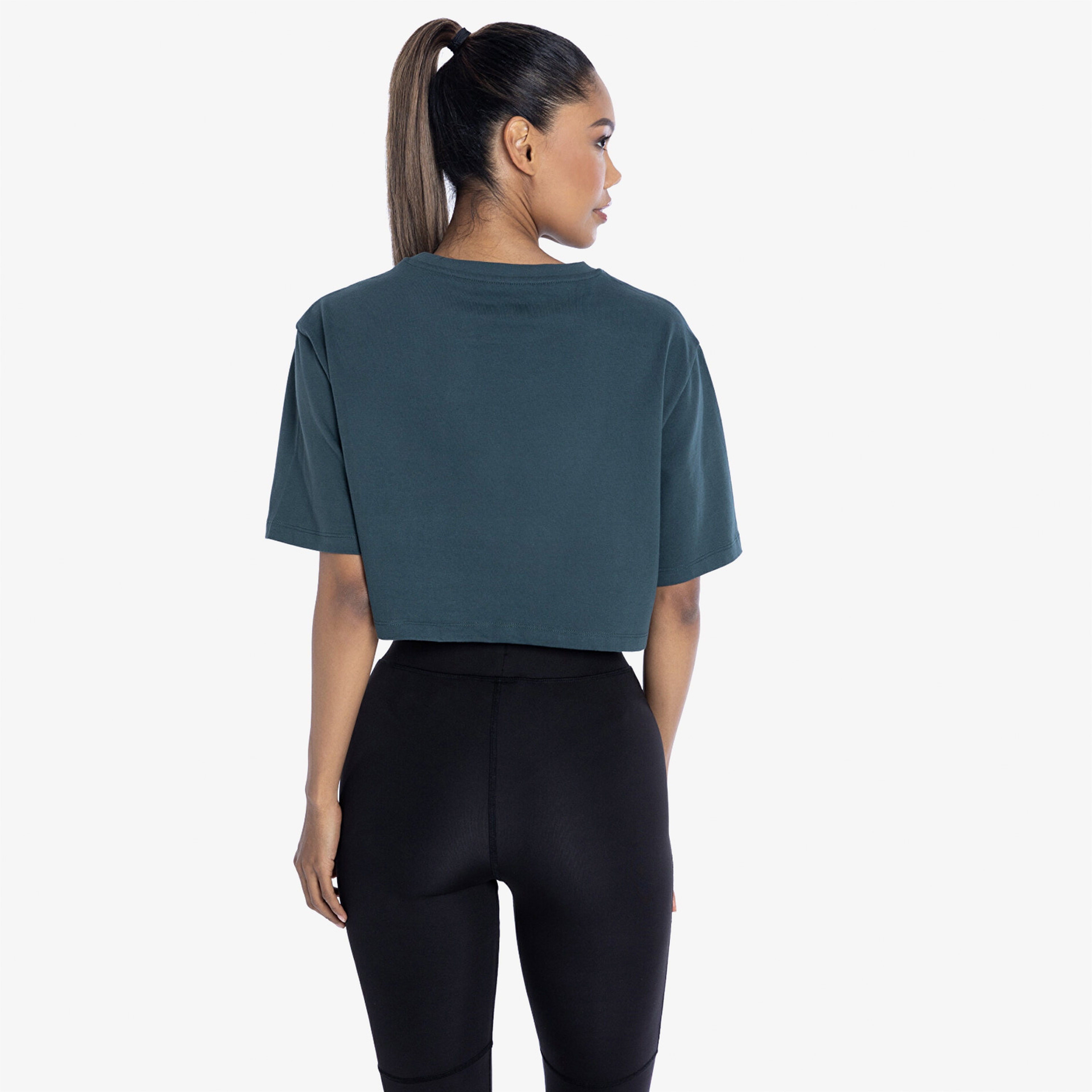 New Balance Athletics Kadın Gri Crop T-Shirt