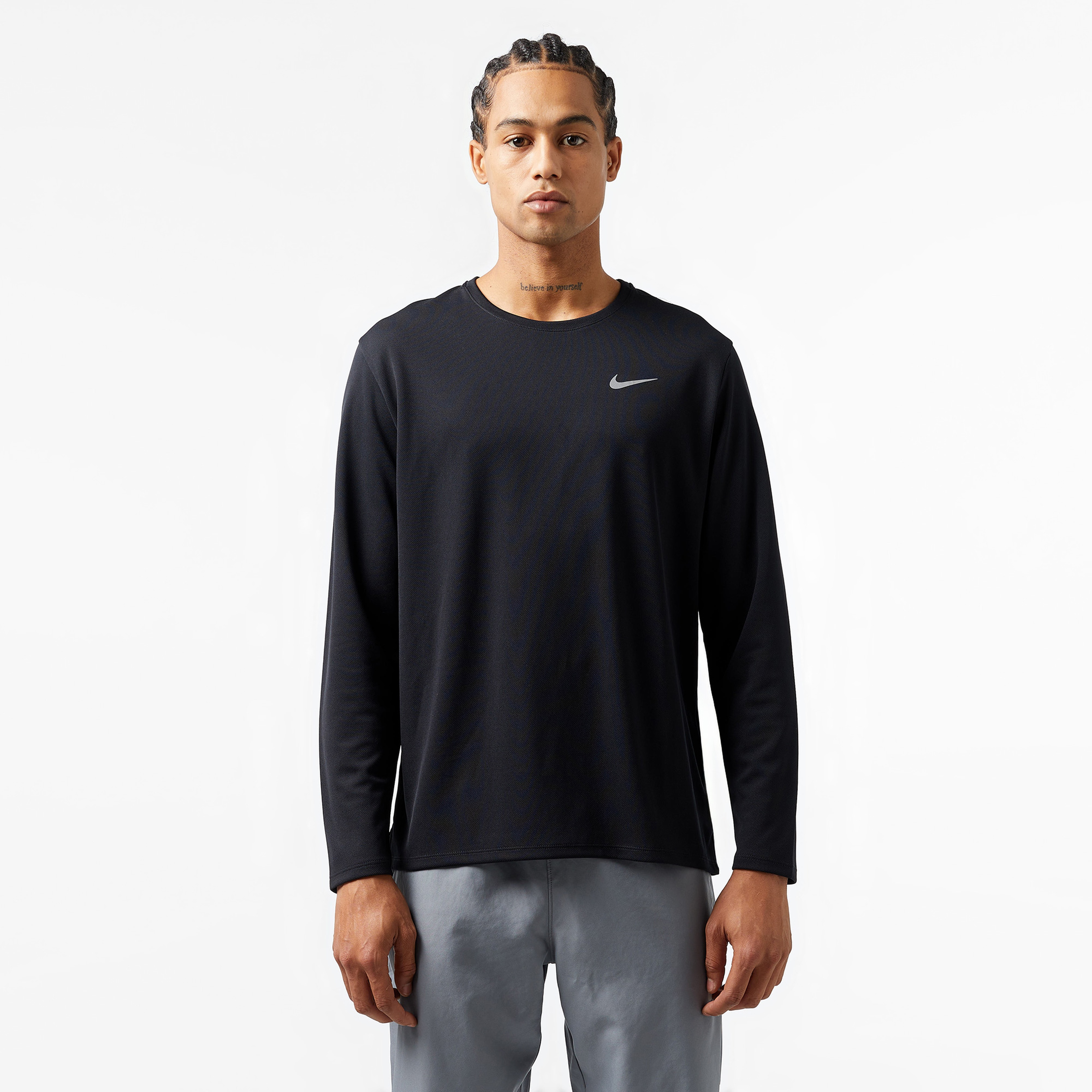 Nike Miler Erkek Siyah Sweatshirt