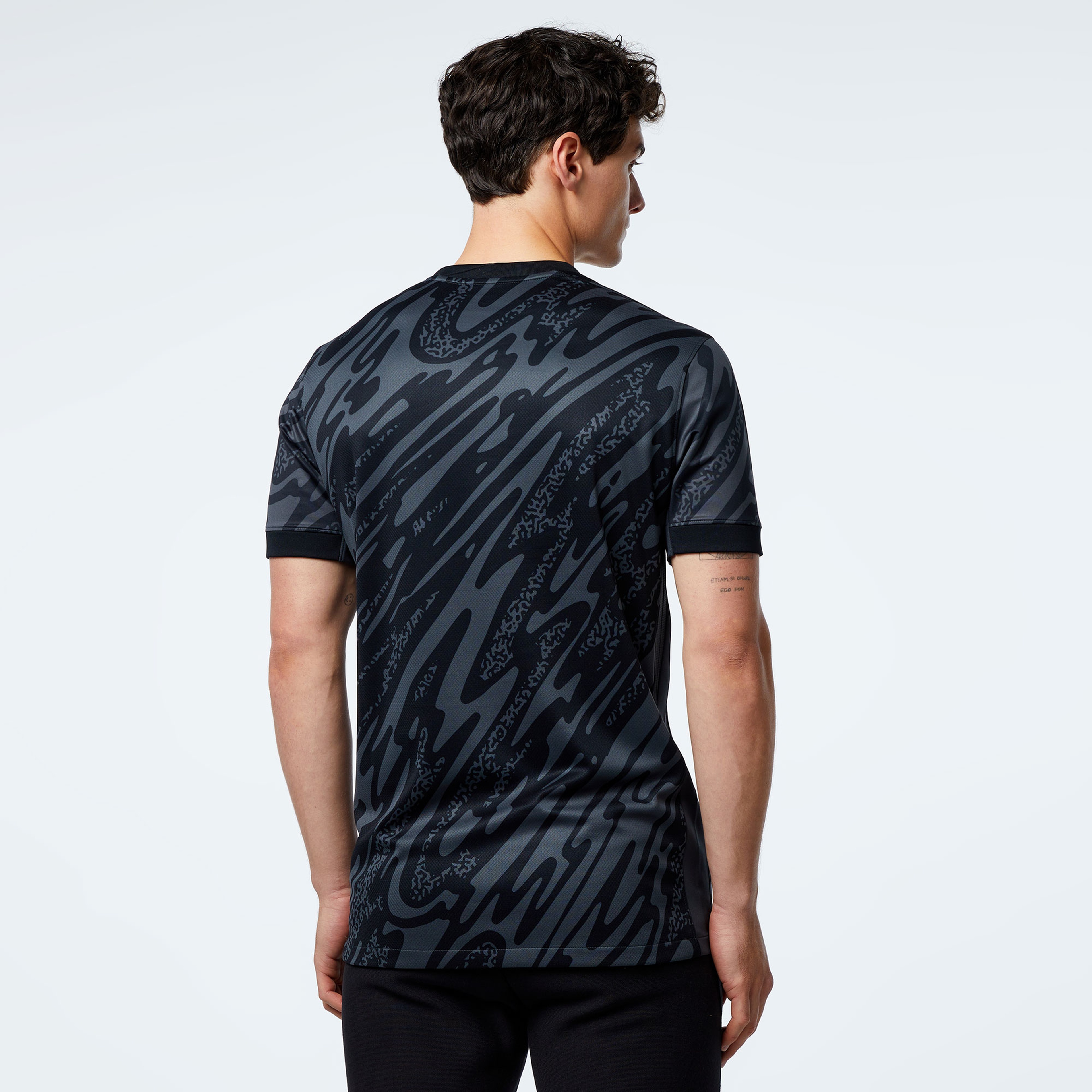 Nike Erkek Siyah T-Shirt