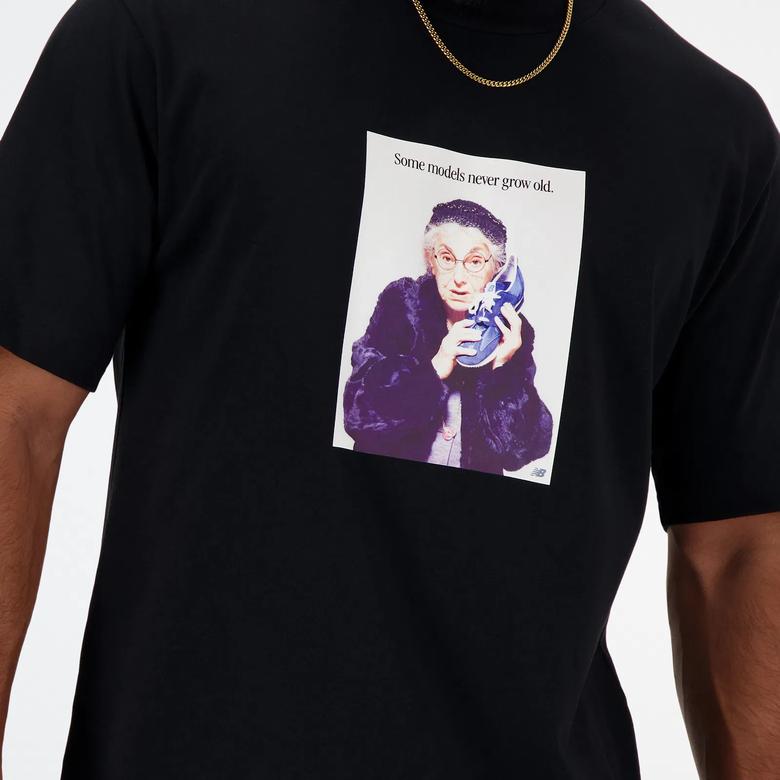 New Balance Erkek Siyah T-Shirt