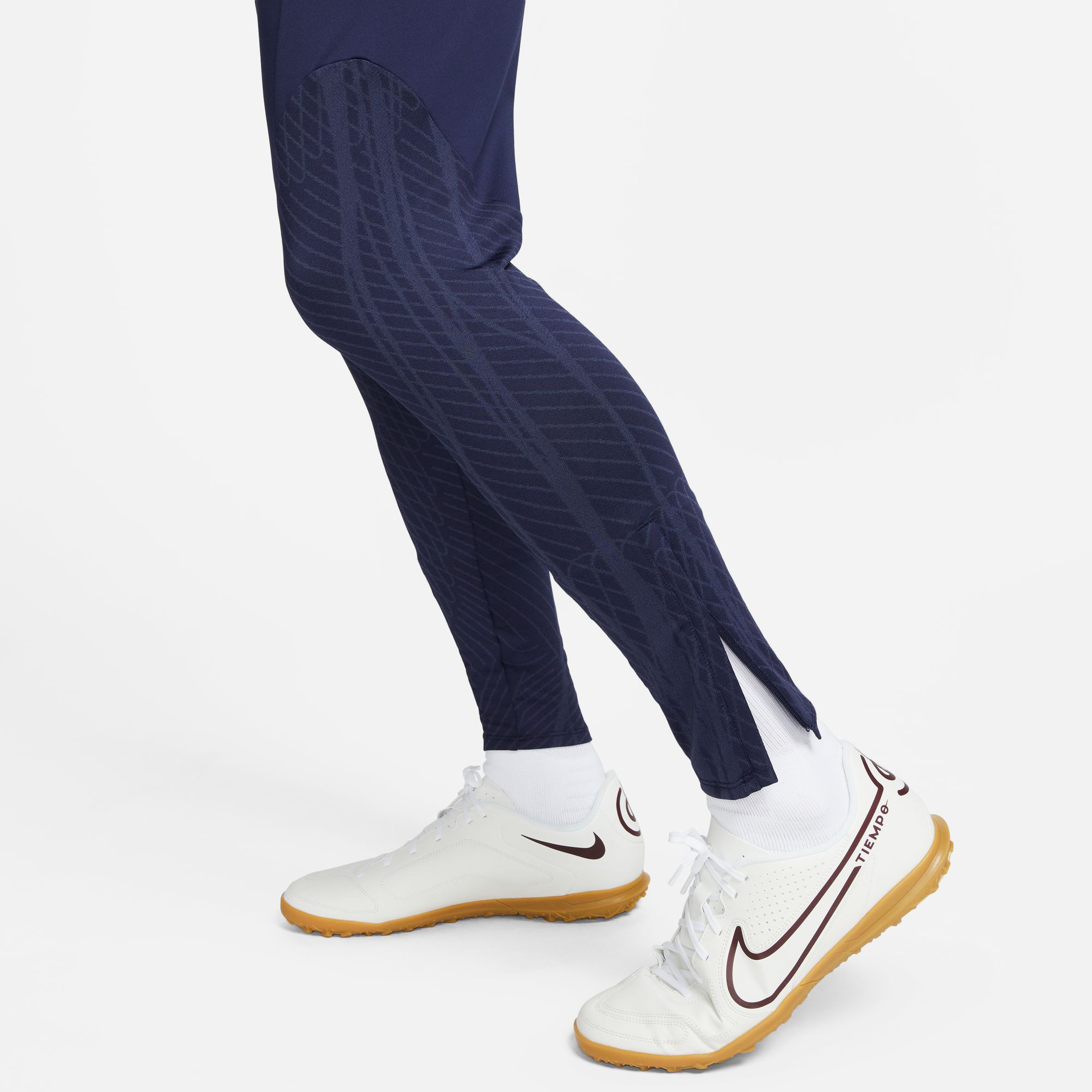 Nike Erkek Lacivert Şort