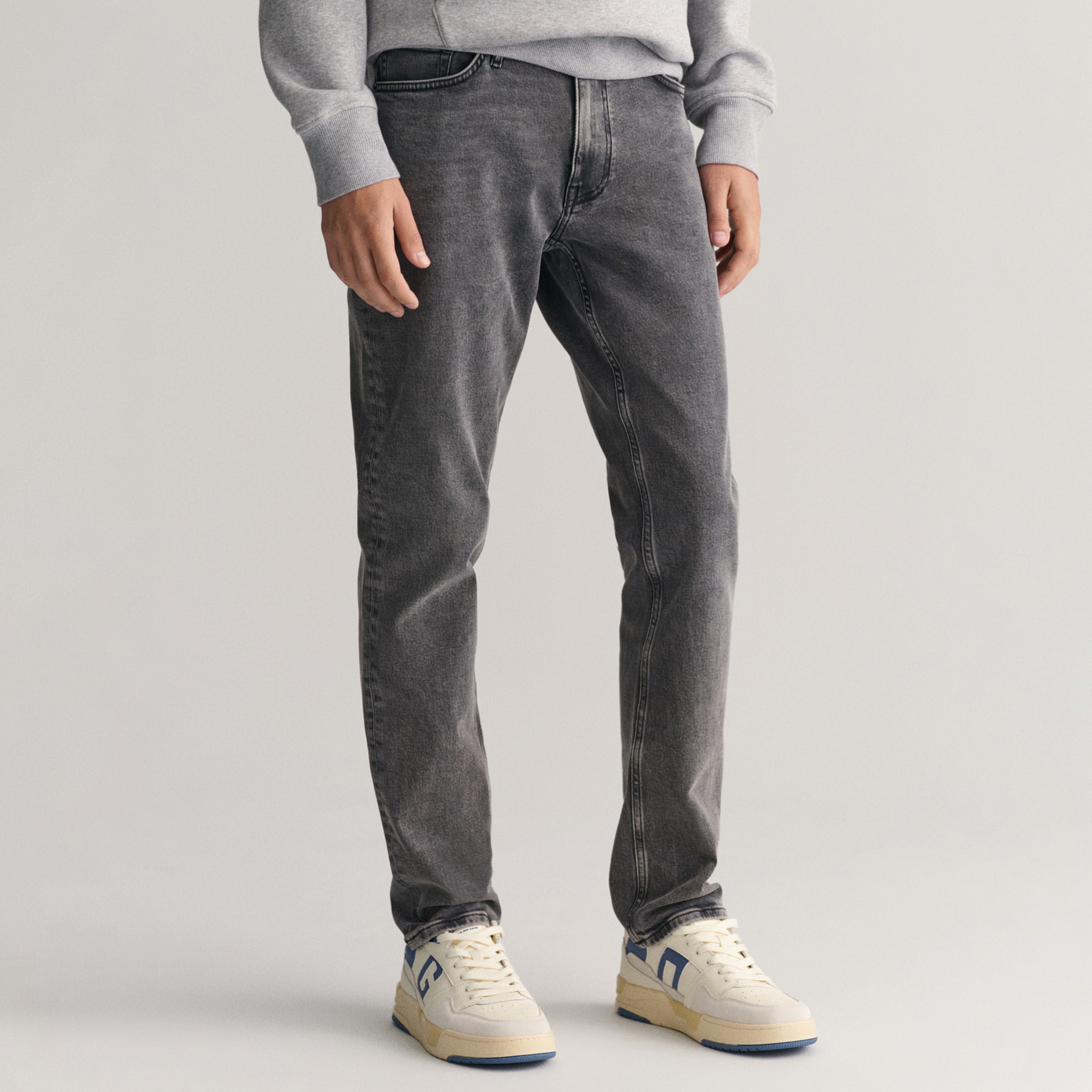 GANT Erkek Gri Slim Fit Jean Pantolon
