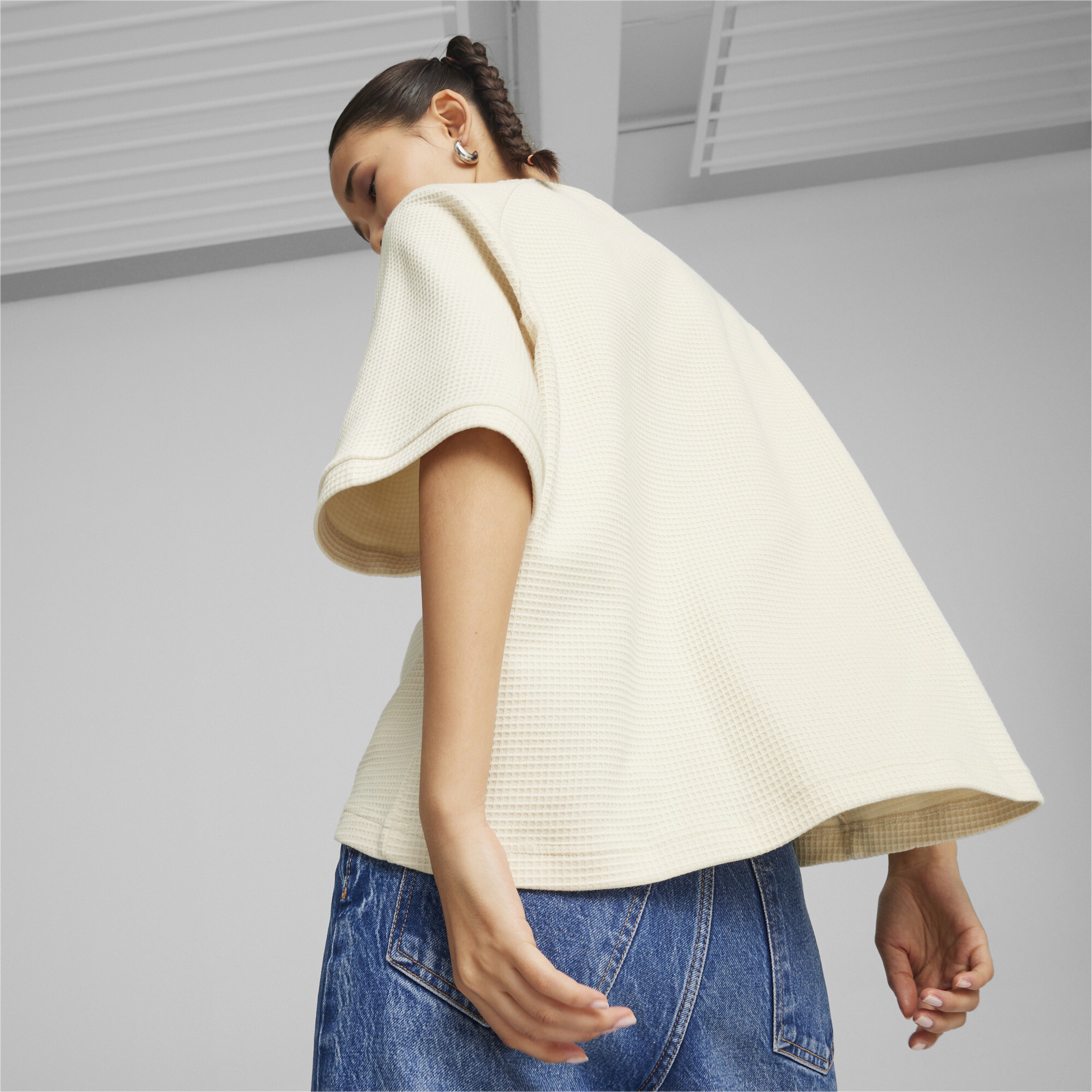 Puma infuse Relaxed Kadın Krem T-Shirt