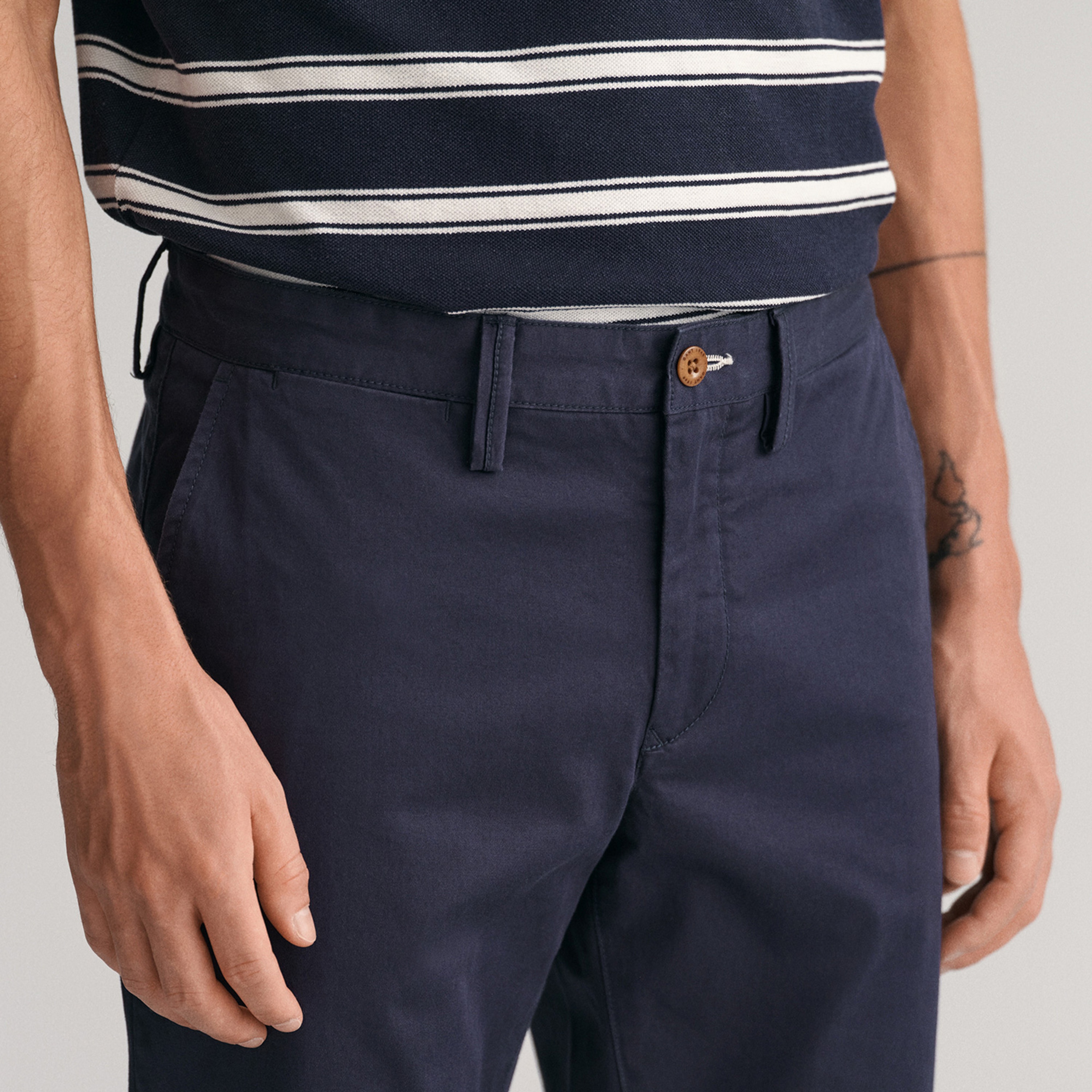GANT Erkek Lacivert Slim Fit Chino Pantolon