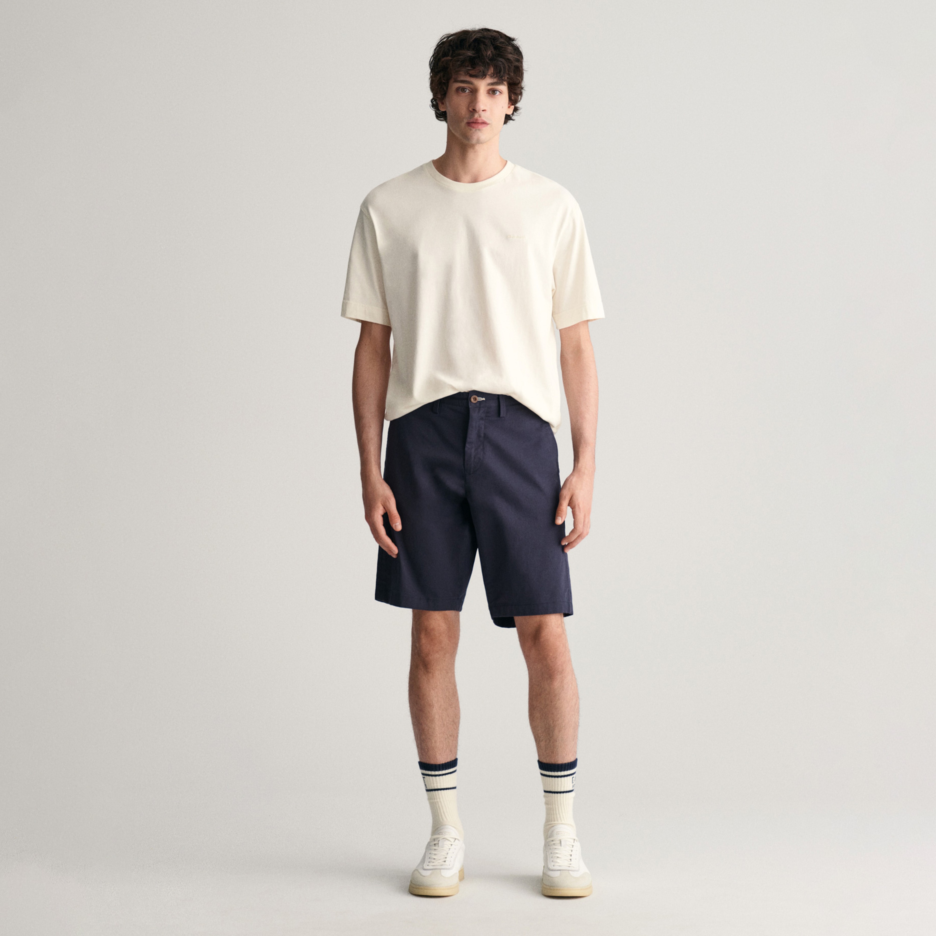 Gant Erkek Lacivert Relaxed Fit Şort