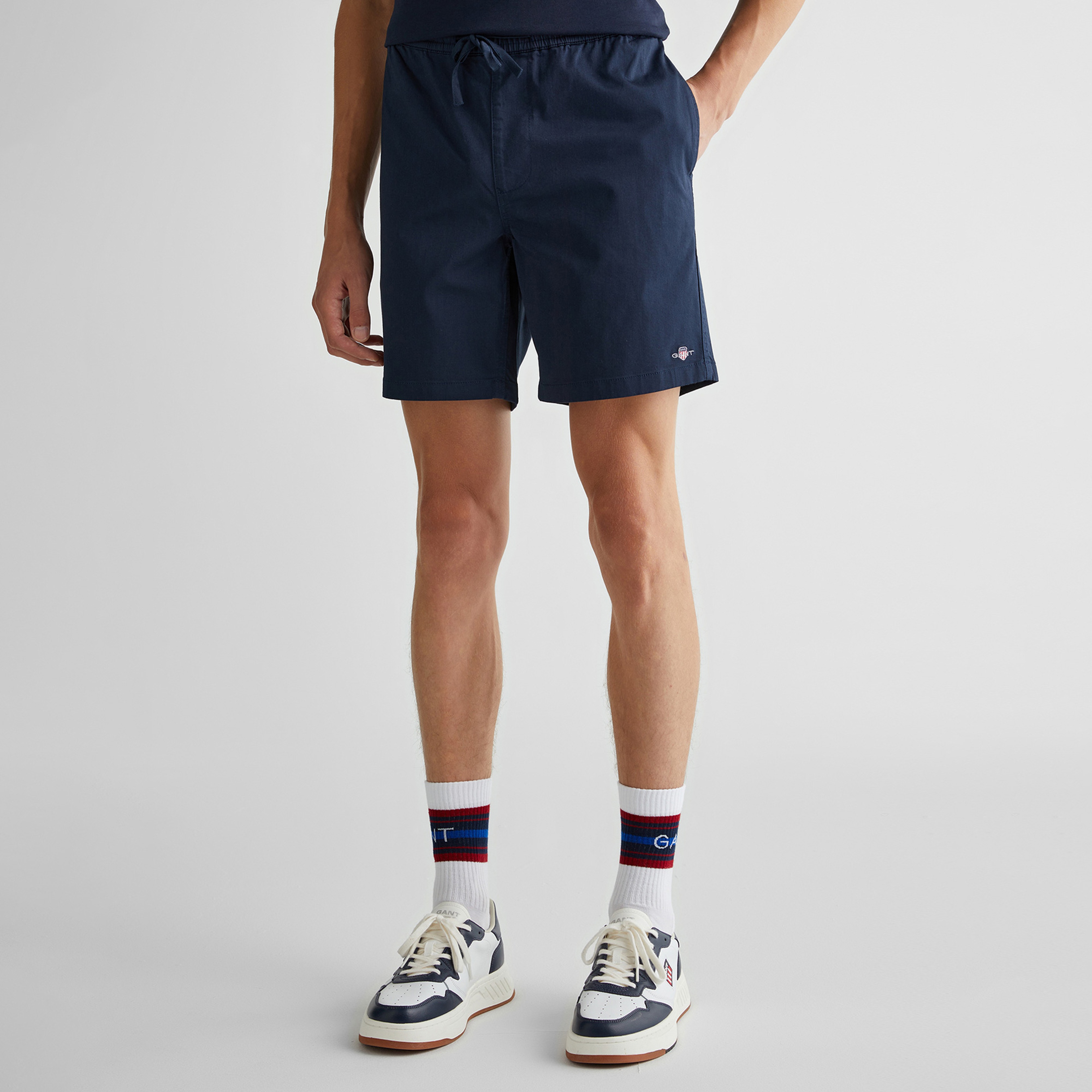 GANT Erkek Lacivert Regular Fit Logolu Şort