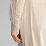 GANT Kadın Bej Regular Fit Klasik Yaka Keten Gömlek