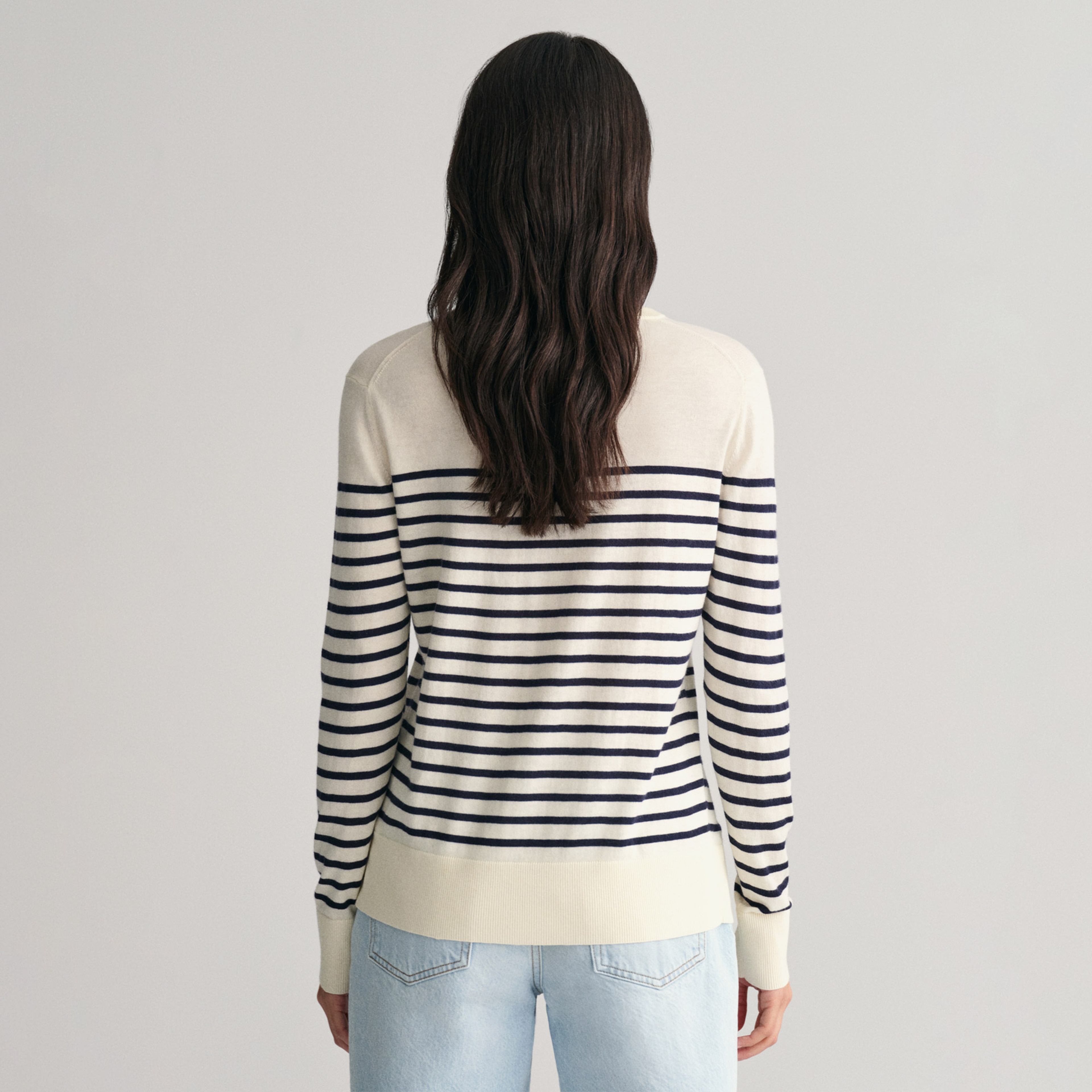 GANT Kadın Krem Regular Fit Bisiklet Yaka Çizgili Kazak