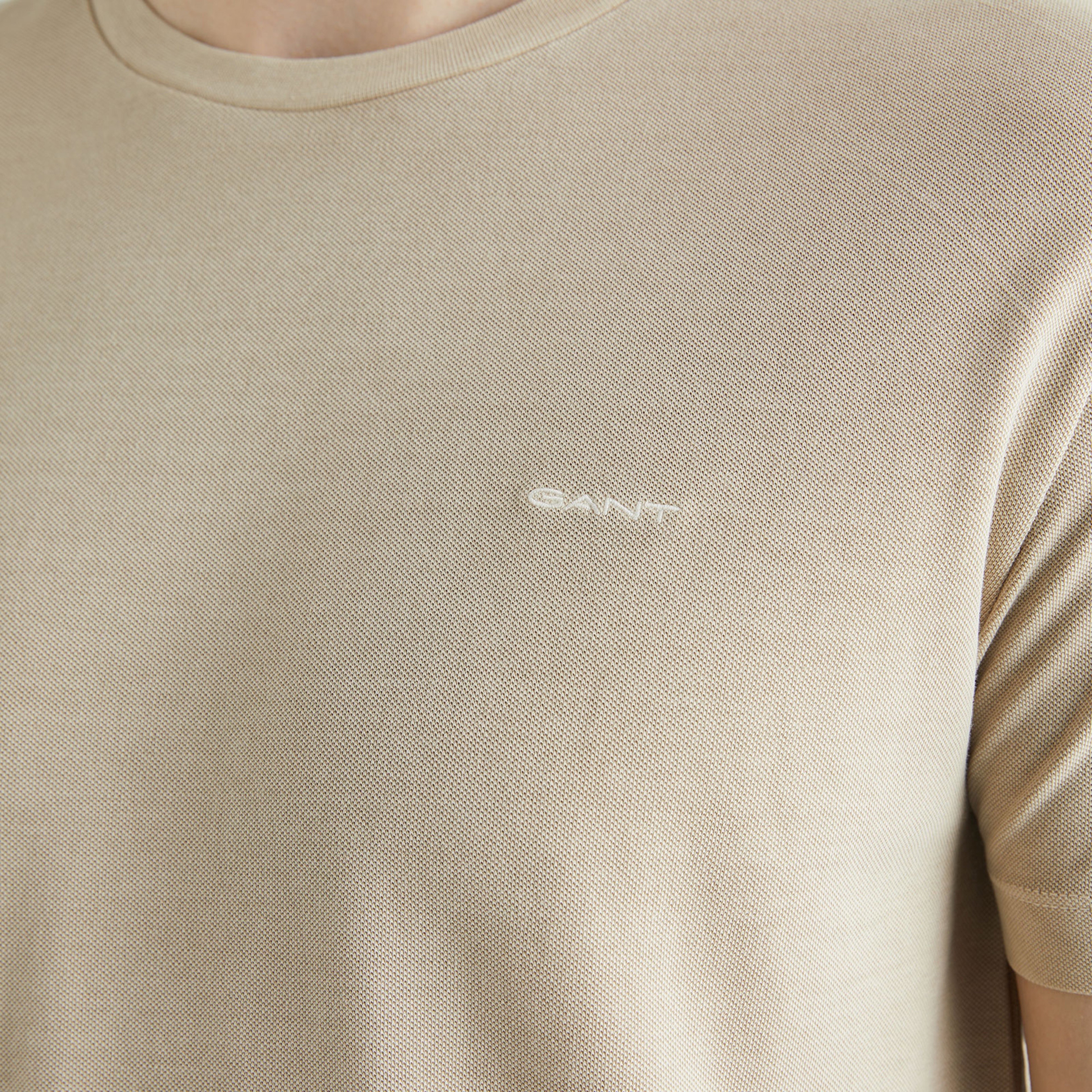 GANT Erkek Bej Slim Fit Bisiklet Yaka T-shirt