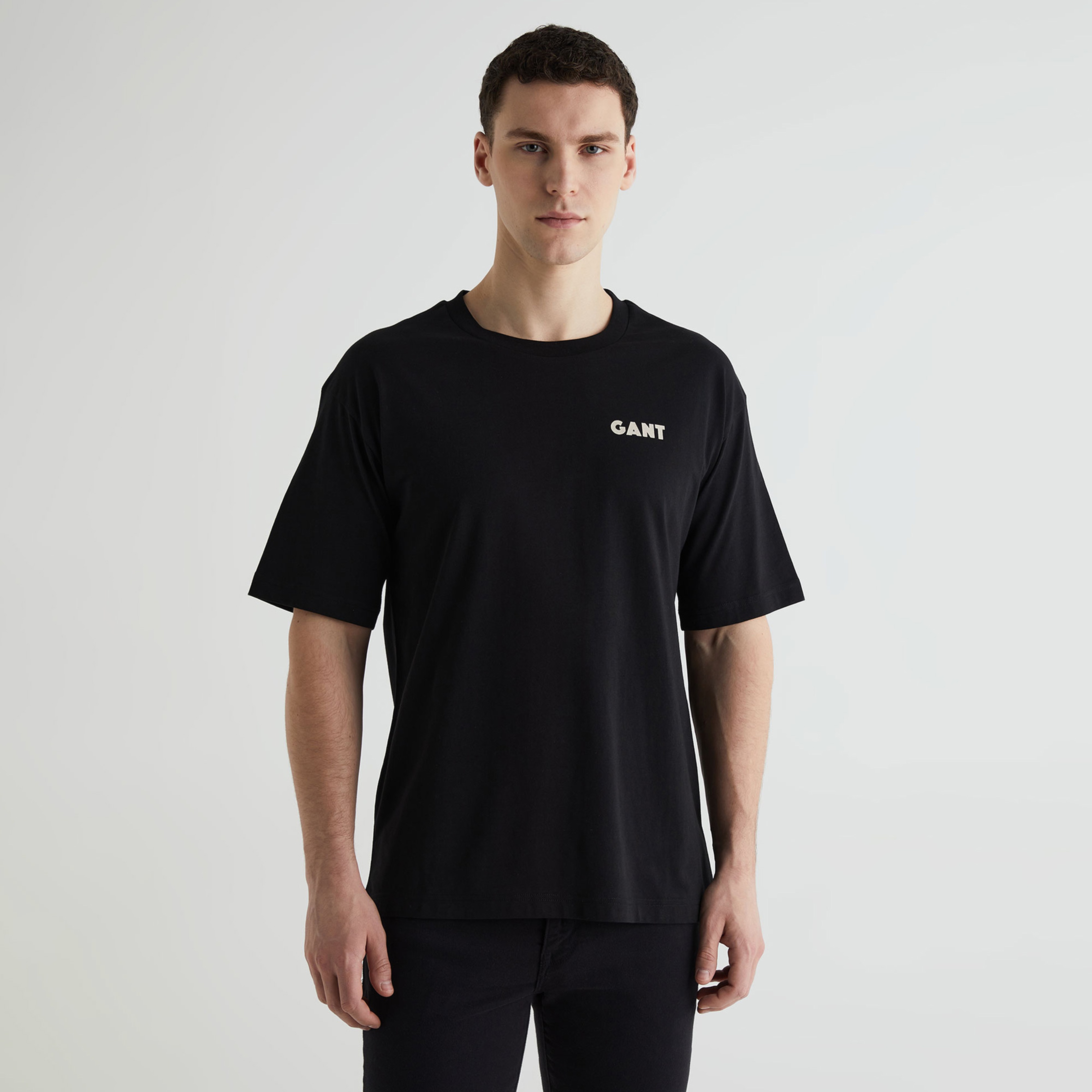 GANT Erkek Siyah Regular Fit Bisiklet Yaka Logolu T-shirt