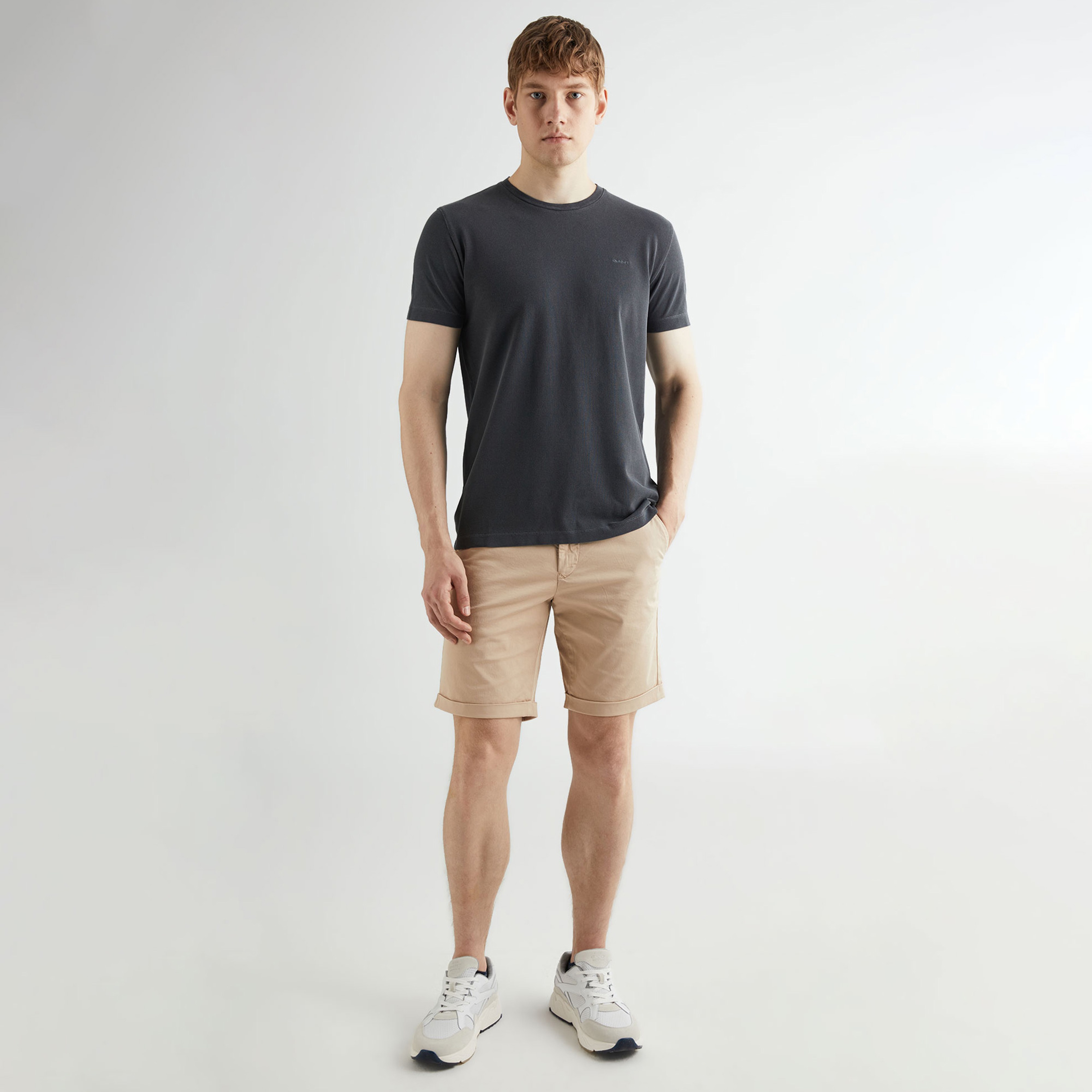 GANT Erkek Siyah Slim Fit Bisiklet Yaka T-shirt