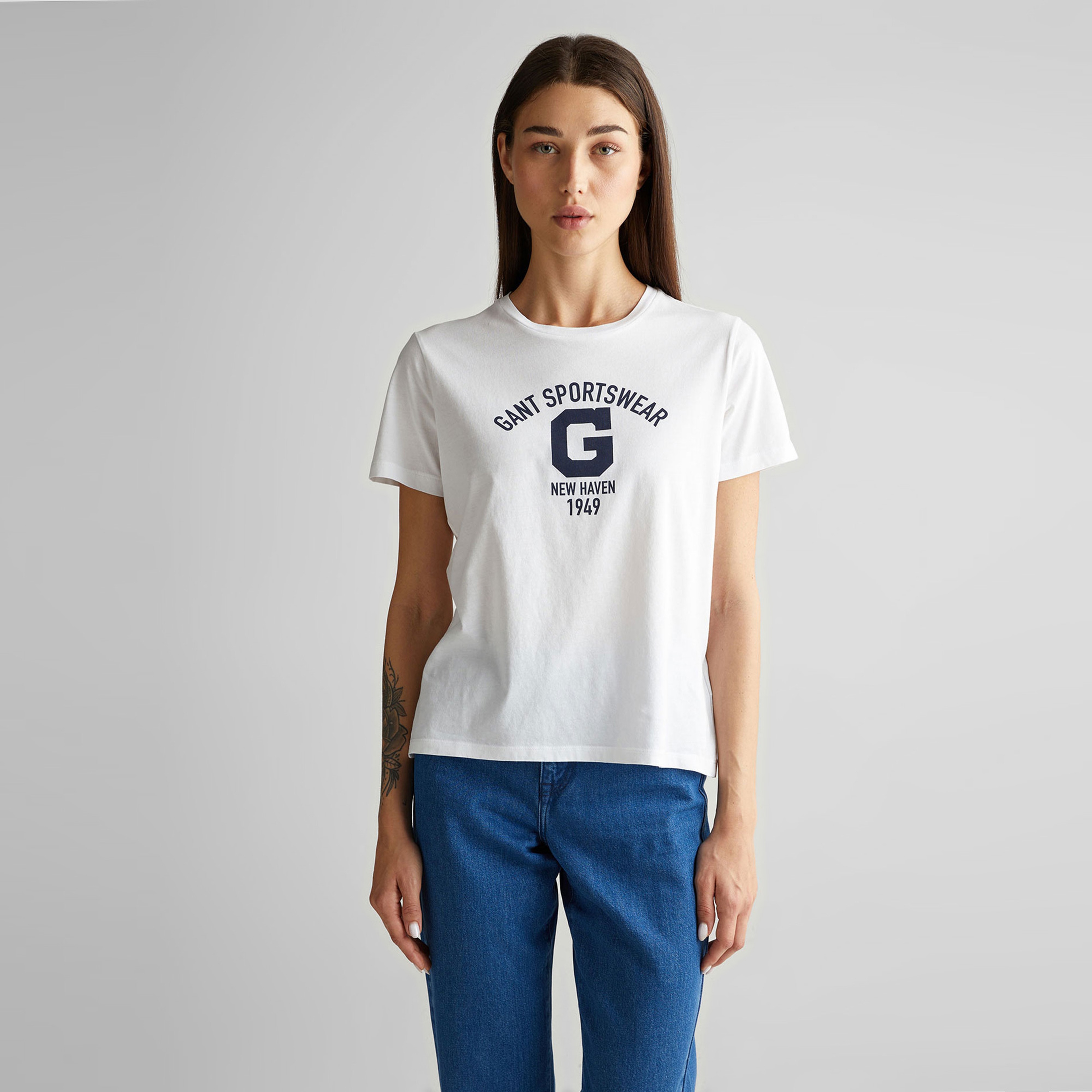 GANT Kadın Beyaz Regular Fit Bisiklet Yaka Logolu T-shirt