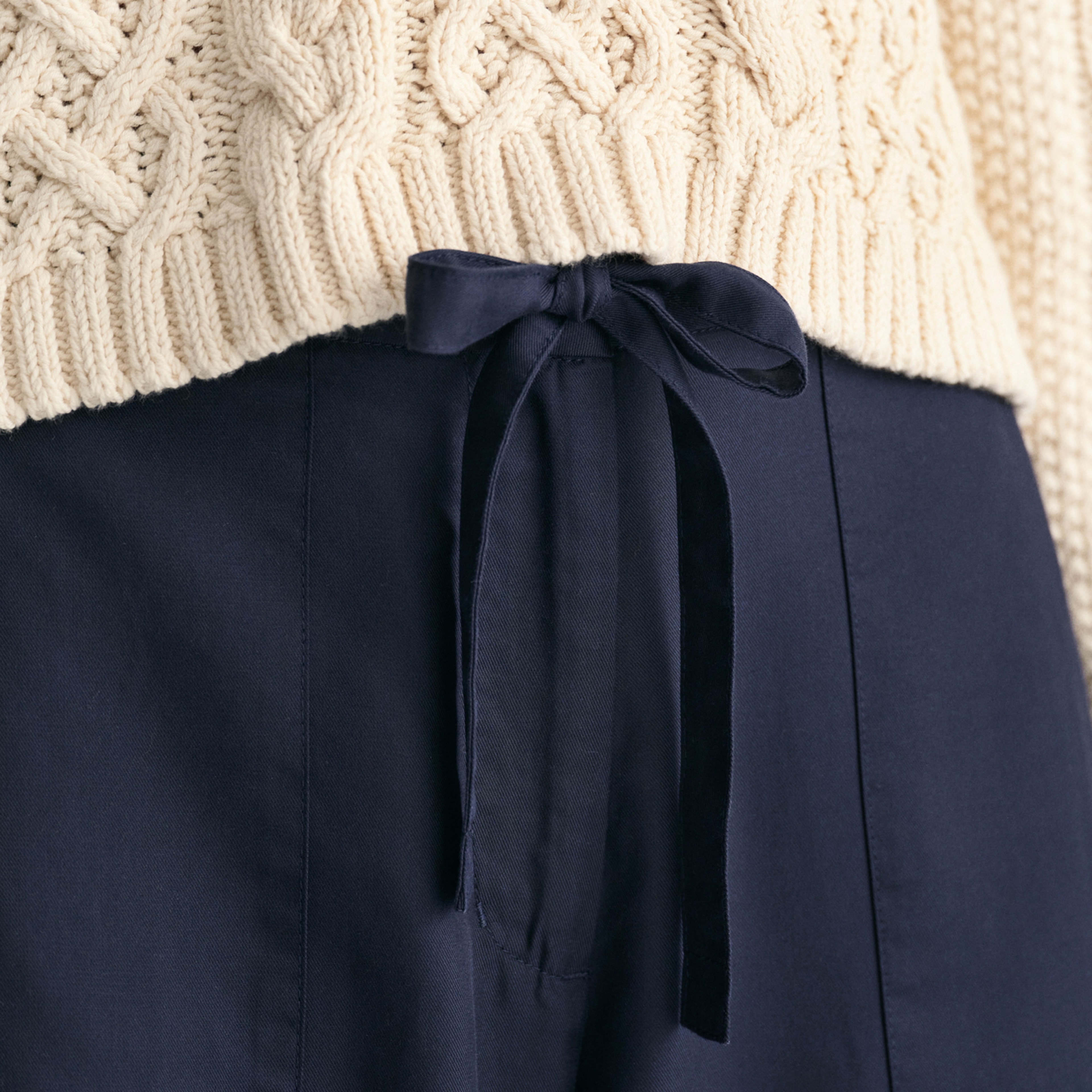 GANT Kadın Lacivert Regular Fit Pantolon