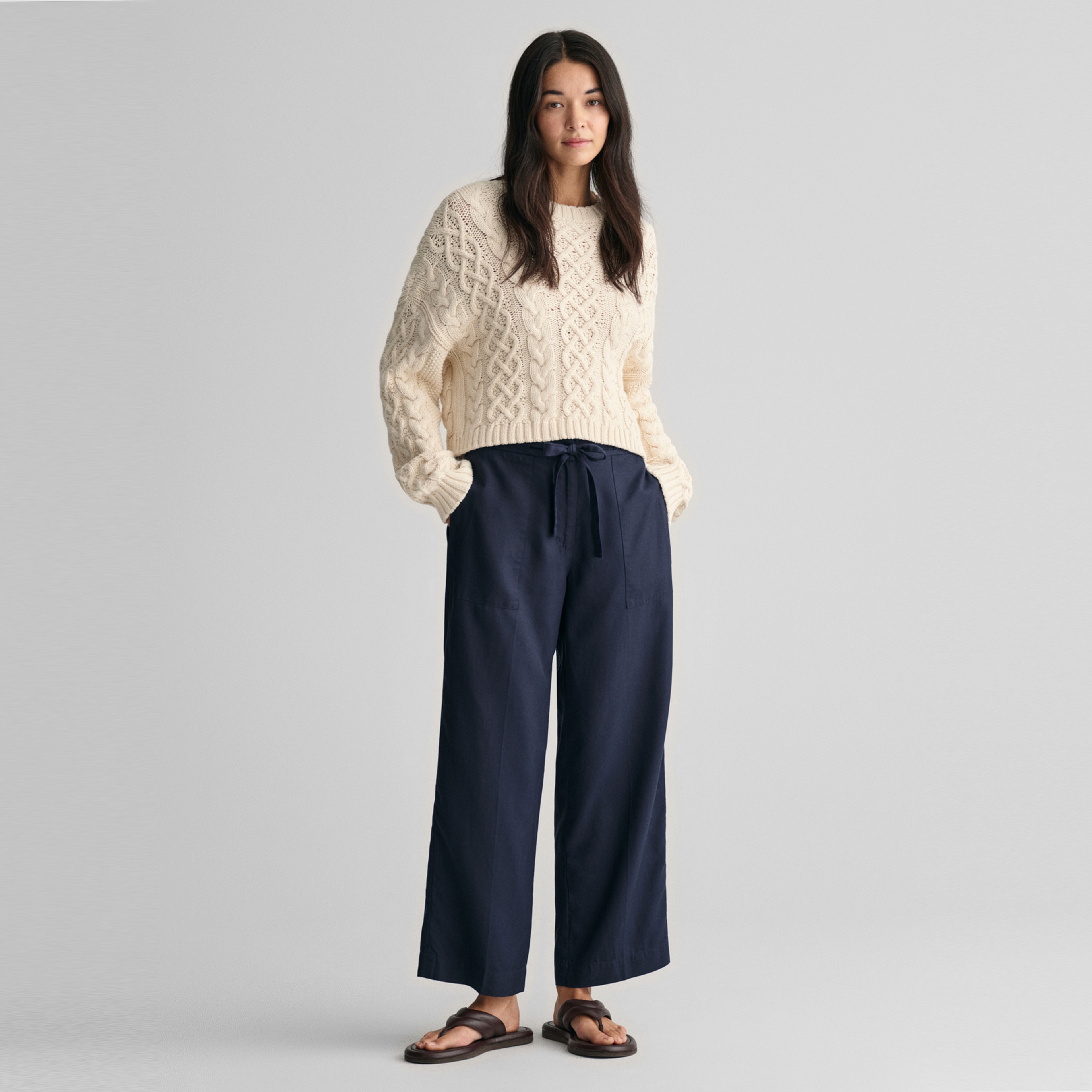 GANT Kadın Lacivert Regular Fit Pantolon