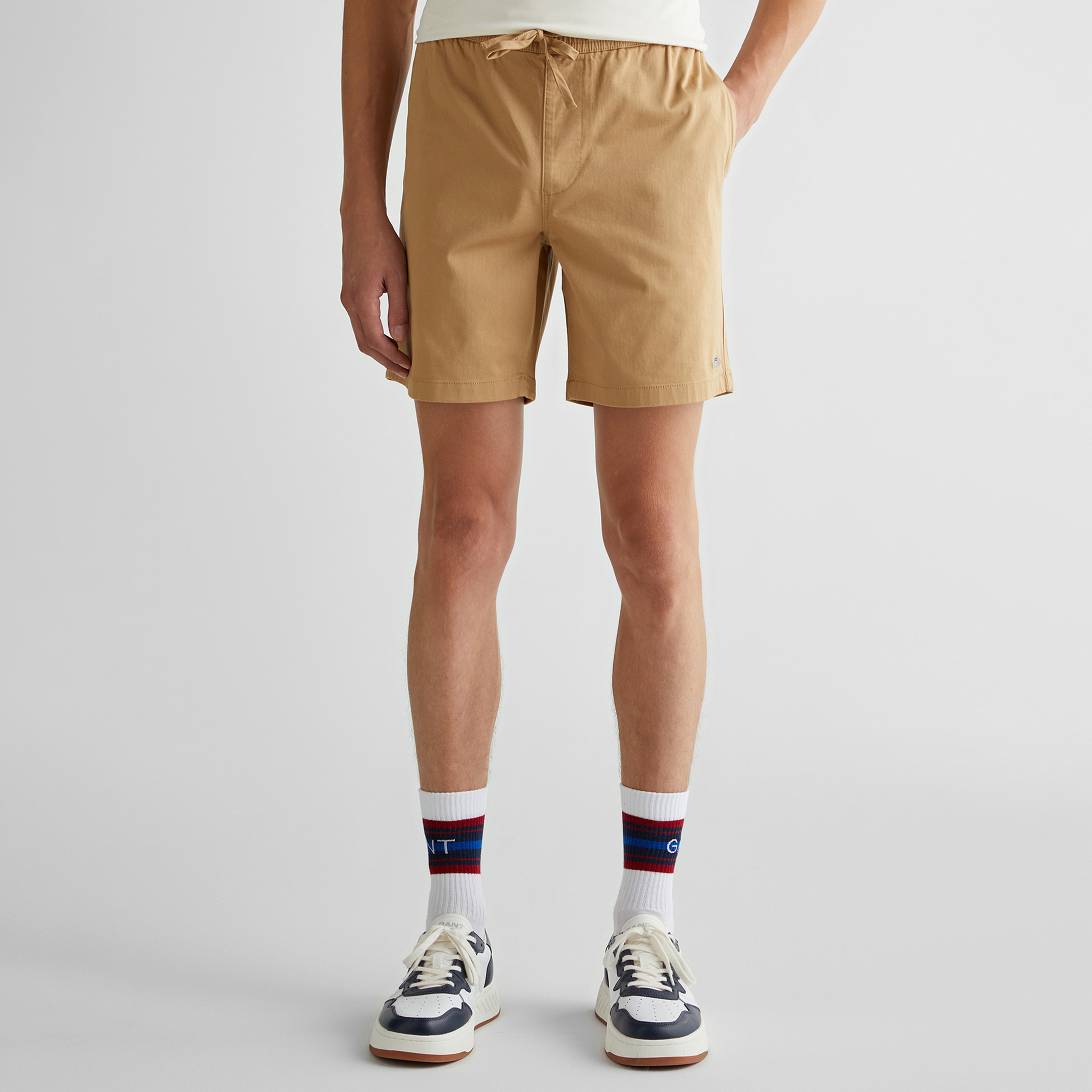 GANT Erkek Bej Regular Fit Logolu Şort