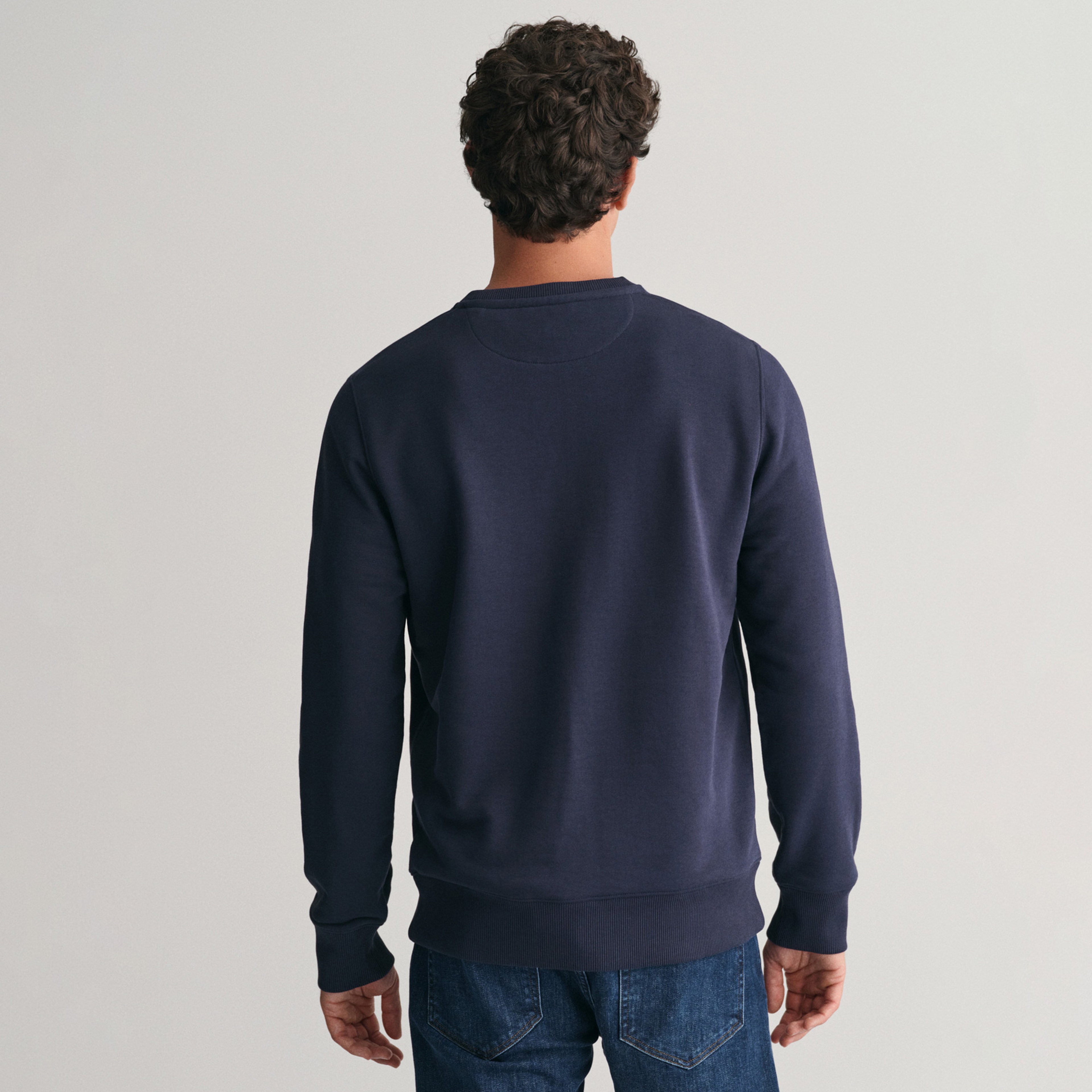 GANT Erkek Lacivert Regular Fit Bisiklet Yaka Logolu Sweatshirt